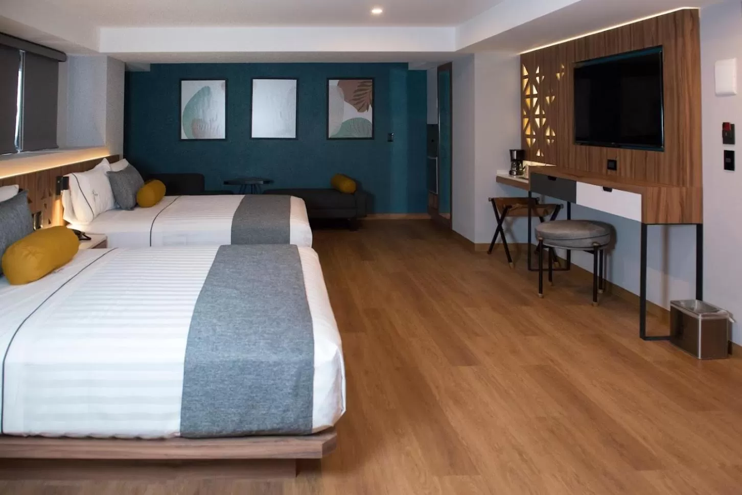 Photo of the whole room, Bed in Hotel Flamencos Centro Histórico