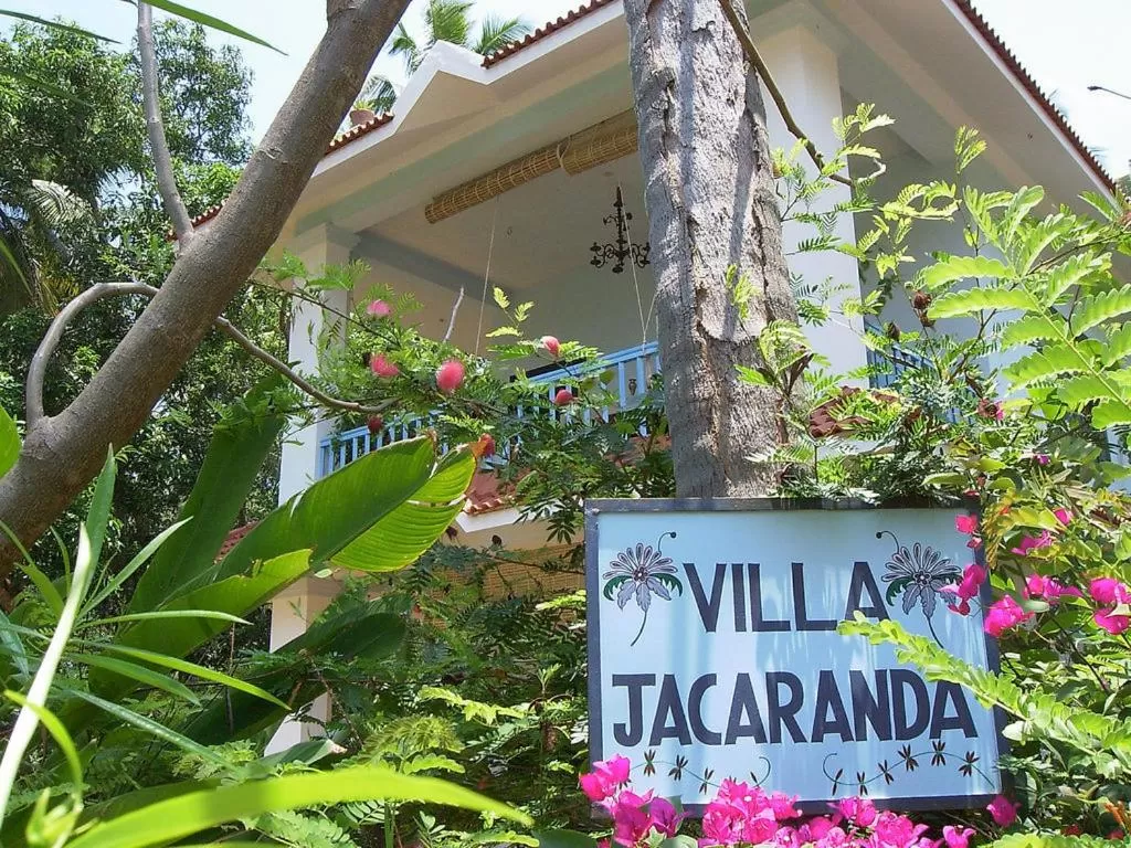 Property building, Property Logo/Sign in Villa Jacaranda