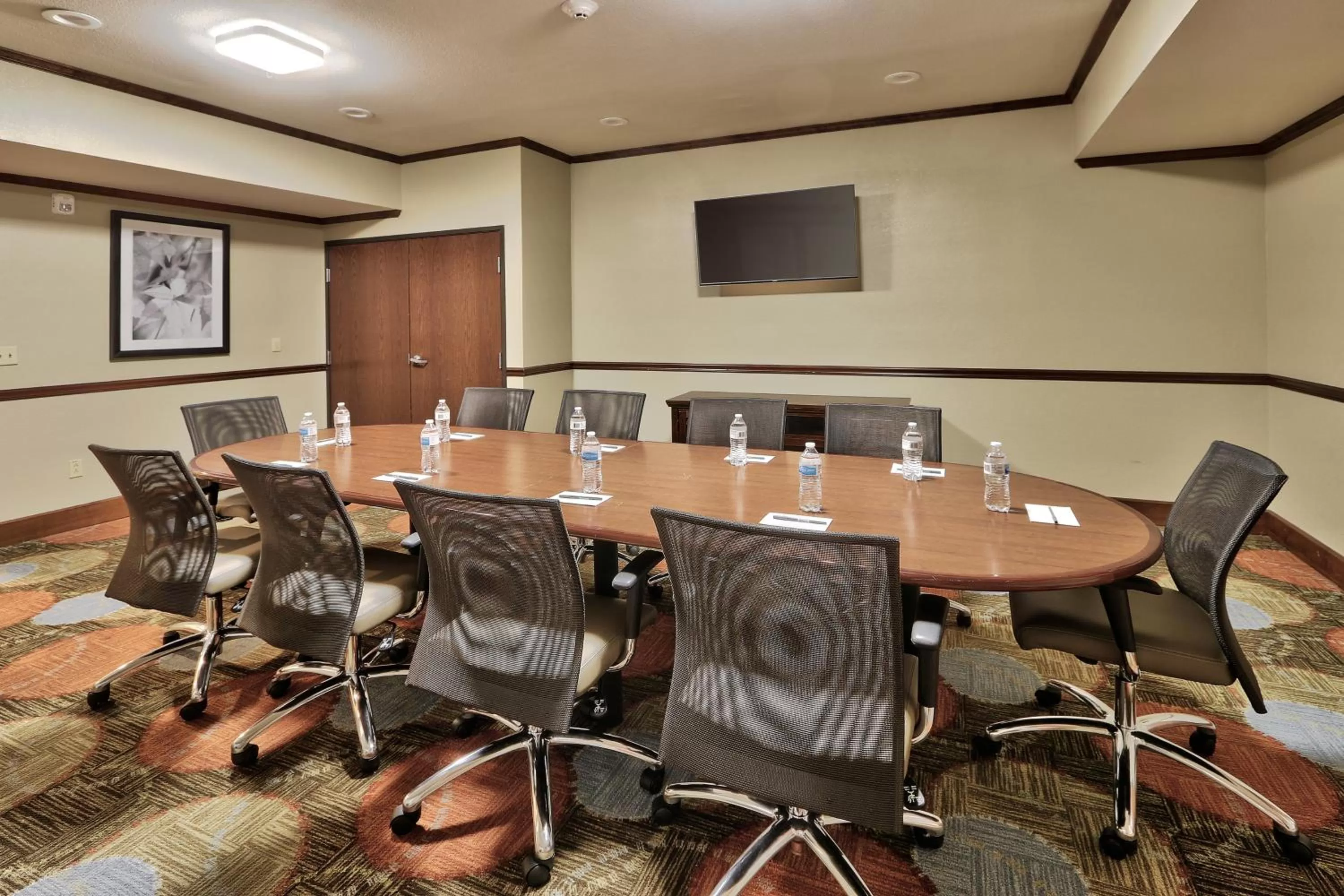 Meeting/conference room in Staybridge Suites Albuquerque North by IHG