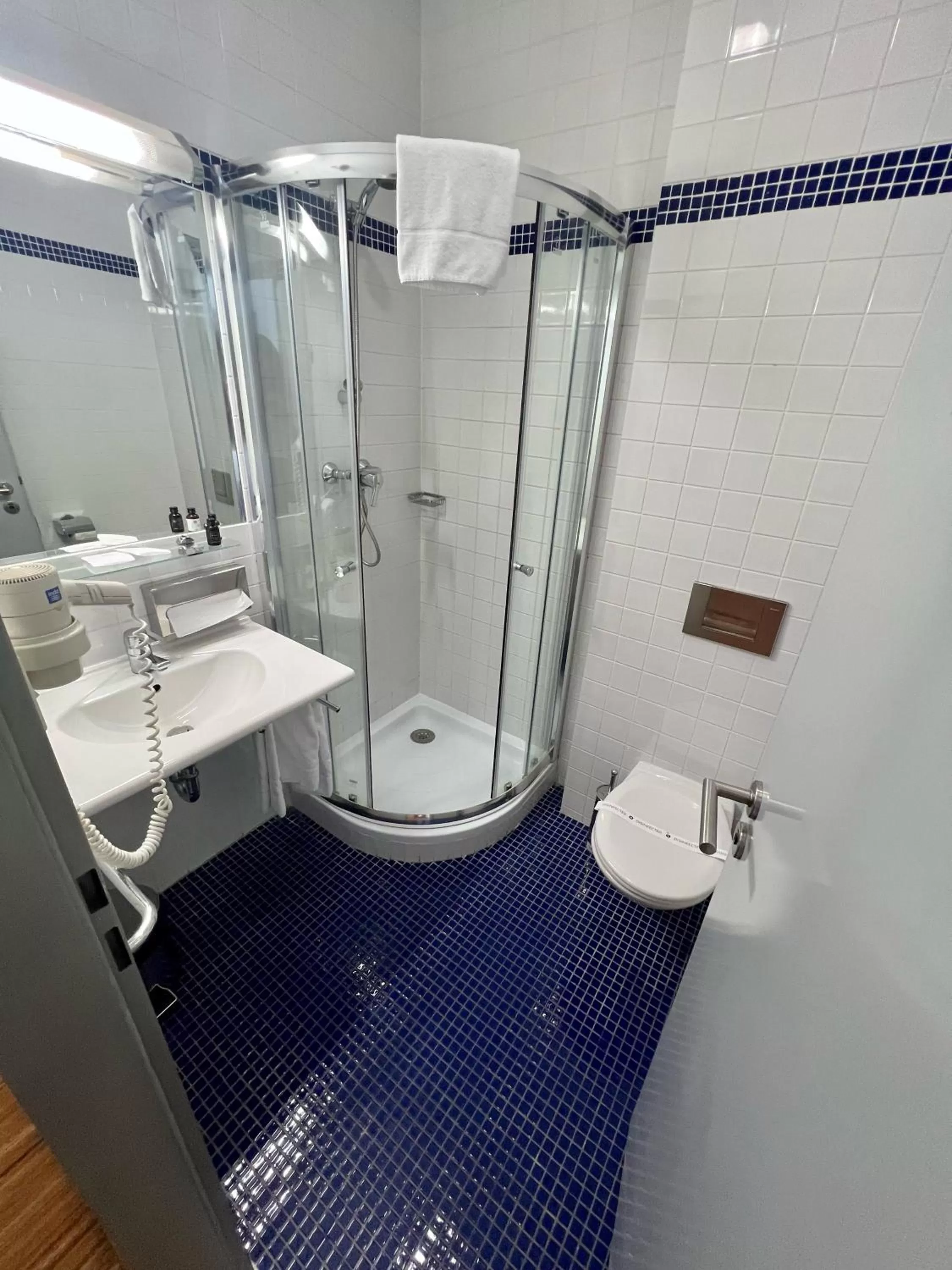 Shower in Blue Orange Resort