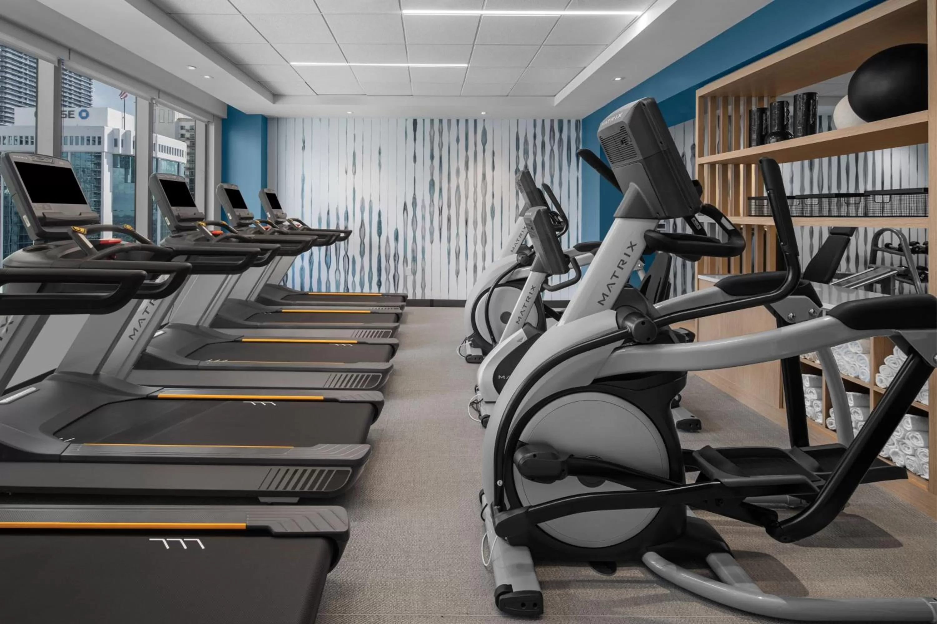 Fitness centre/facilities in Element Miami Brickell