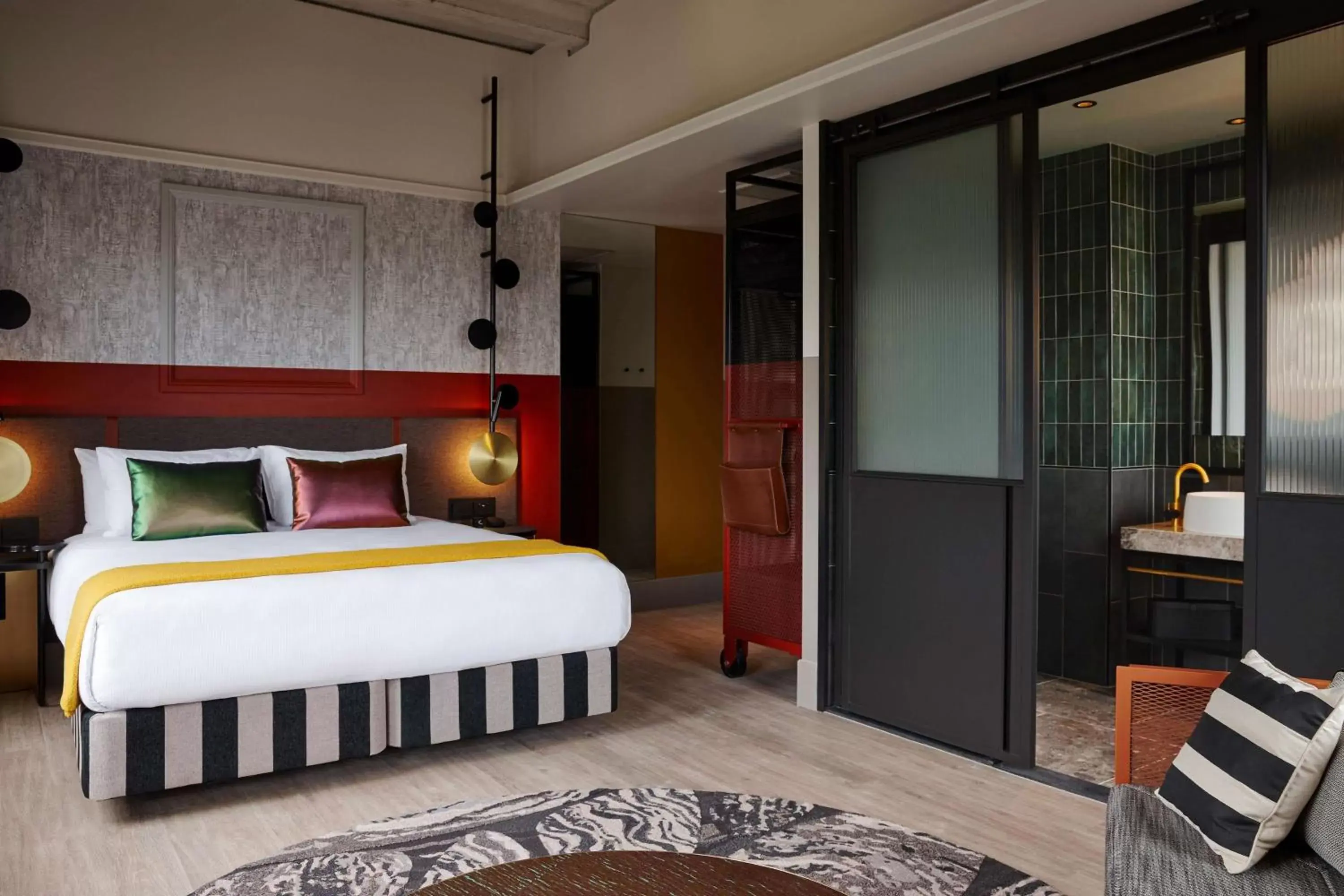 Family Suite in QT Auckland Family Suite in QT Auckland