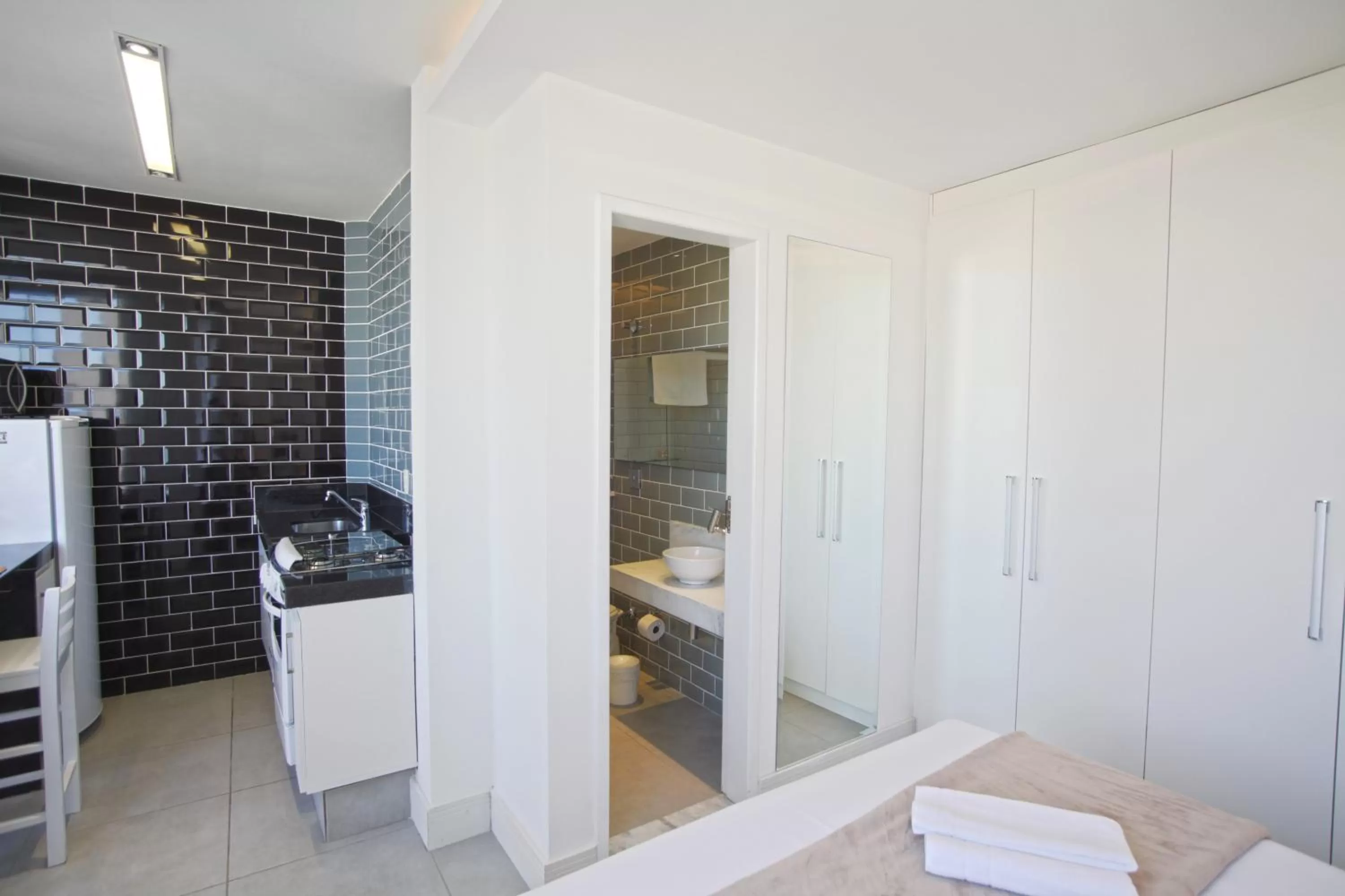 Bed in New Sugar Loft Apartments