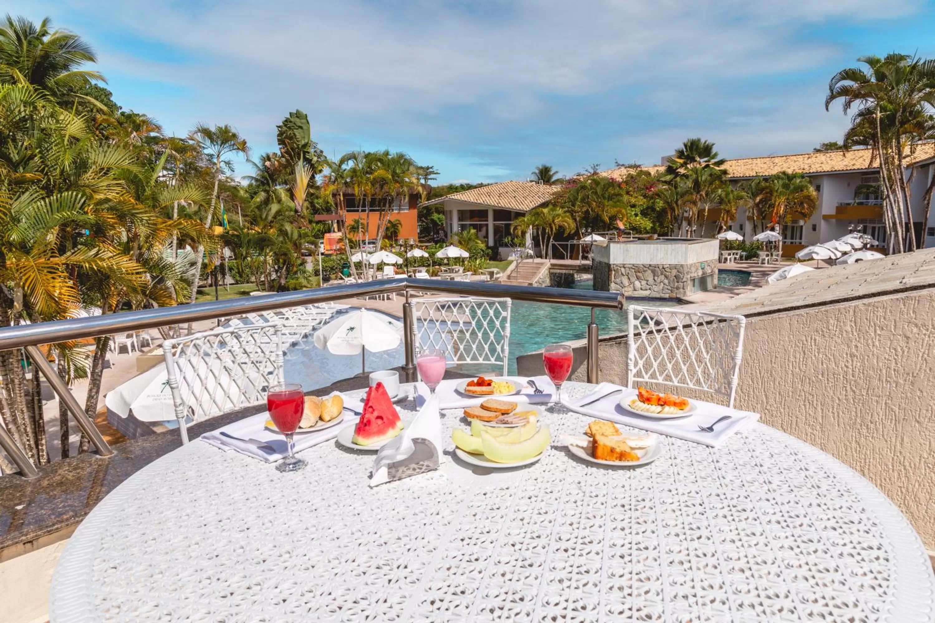 Breakfast in Bosque do Porto Praia Hotel