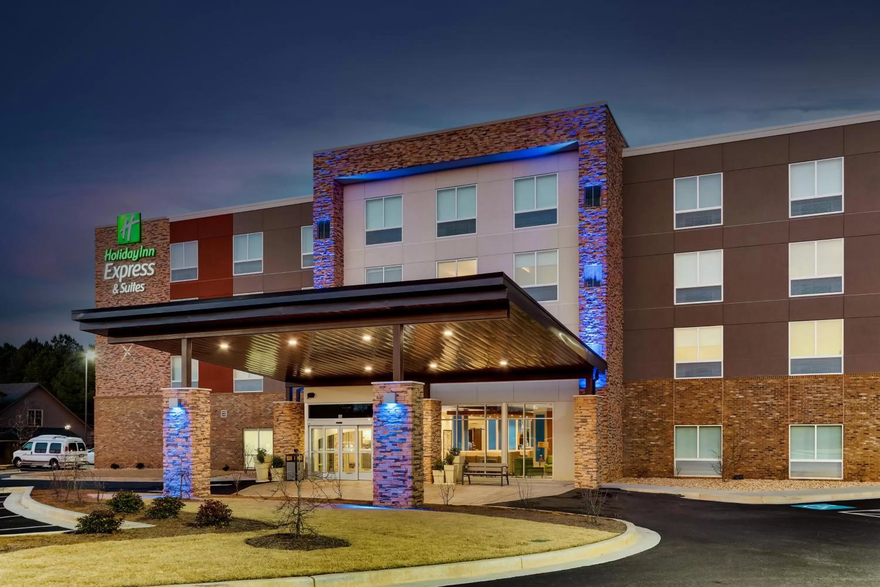 Property building in Holiday Inn Express & Suites - Dawsonville by IHG