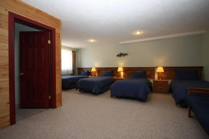 Bed in Glenogle Mountain Lodge and Spa