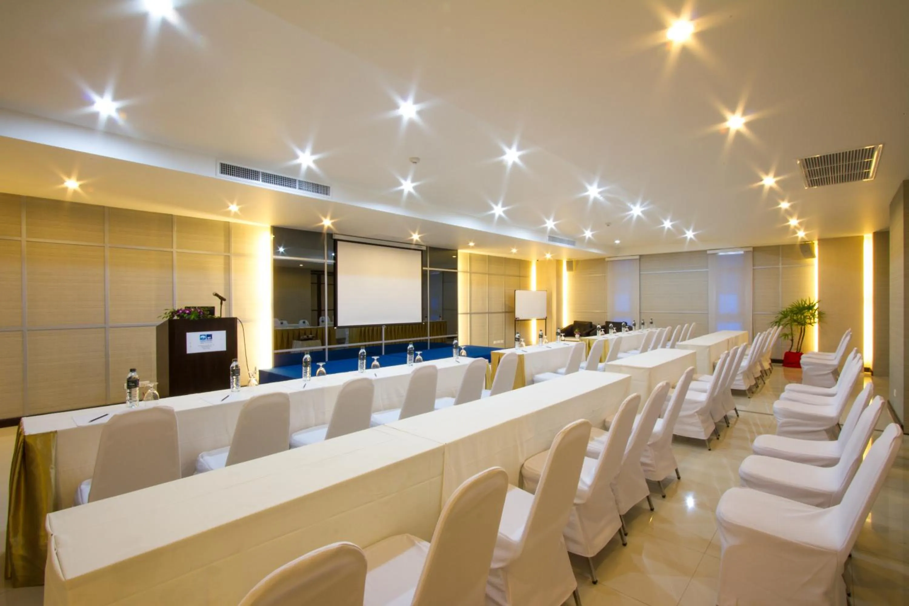 Meeting/conference room in Andakira Hotel - SHA Extra Plus