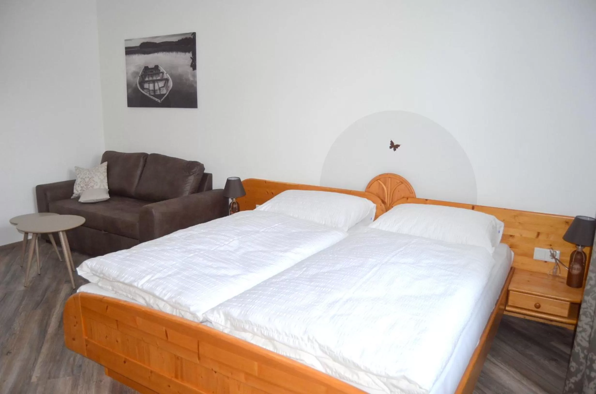 Bed in Pension zum Strell
