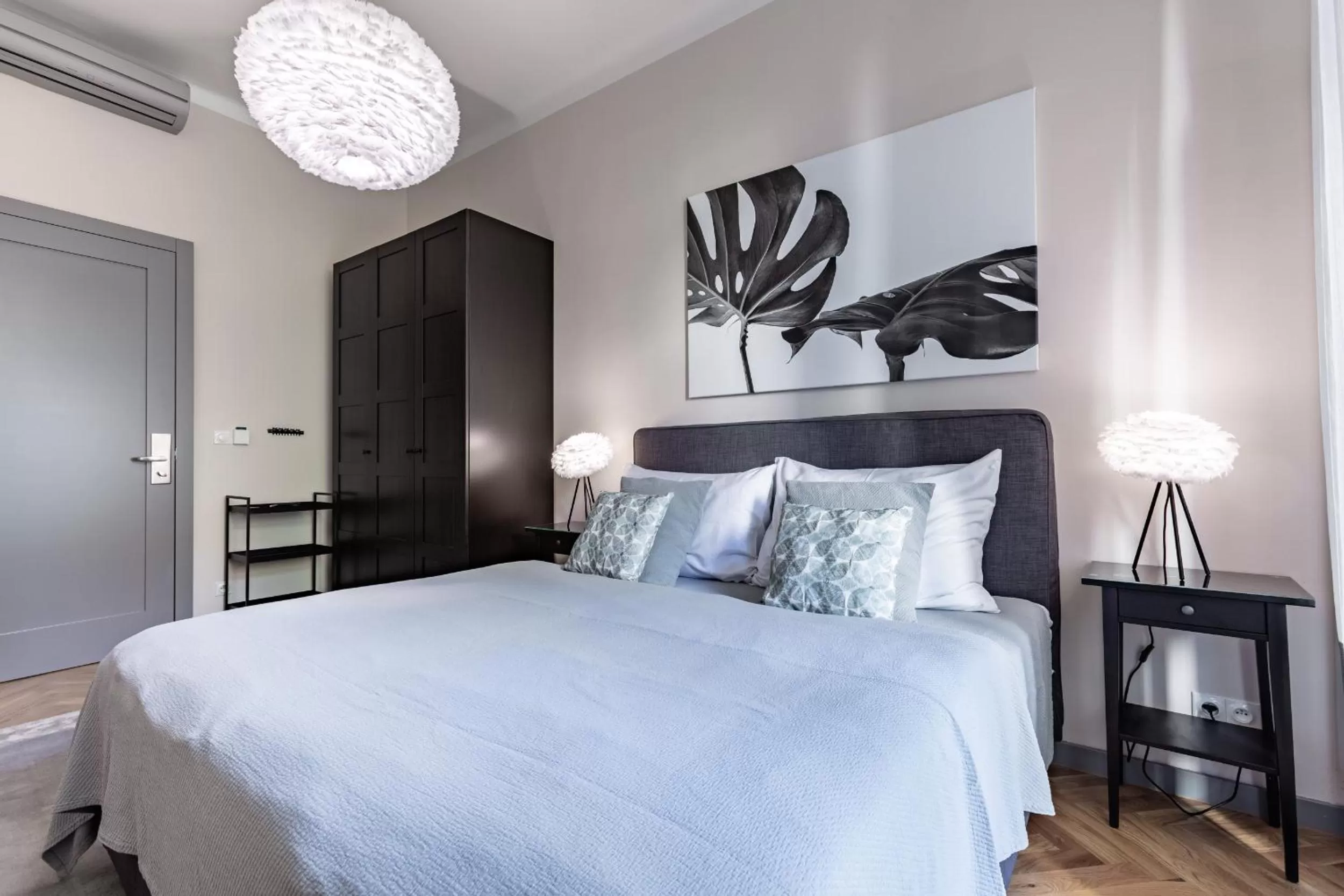 Bedroom in Garden Suites Residence by TKC