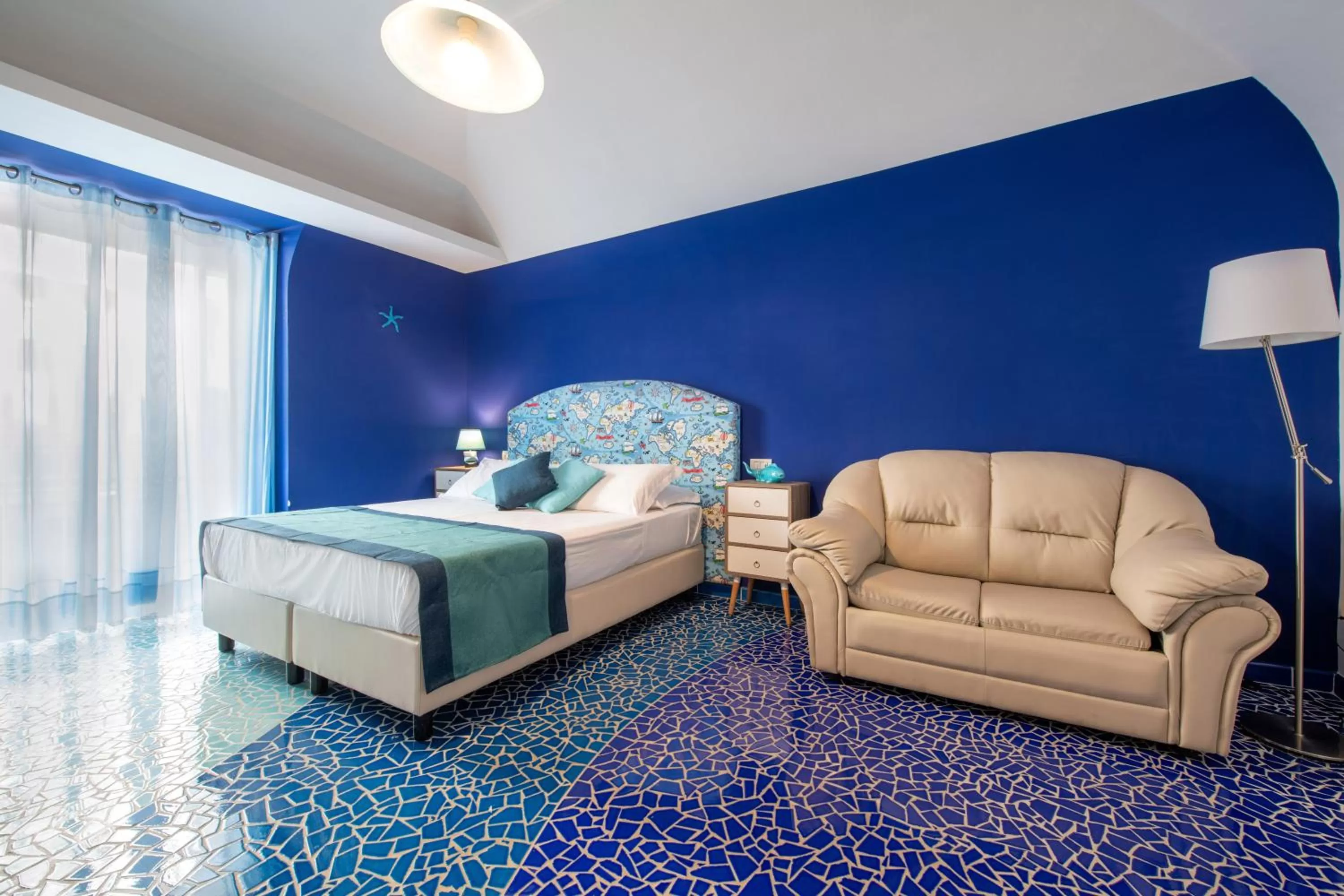 Photo of the whole room in Aquae Romanae