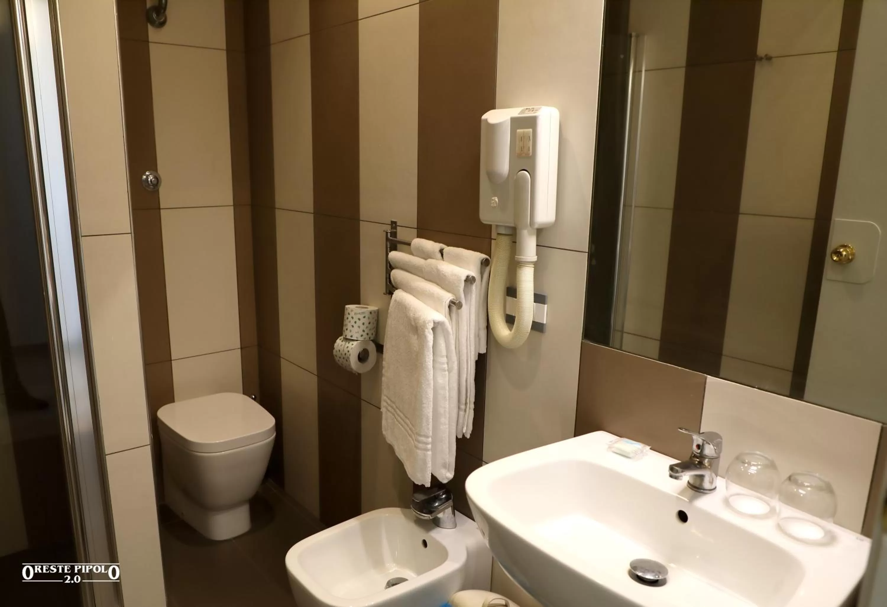 Bathroom in Up Hotel