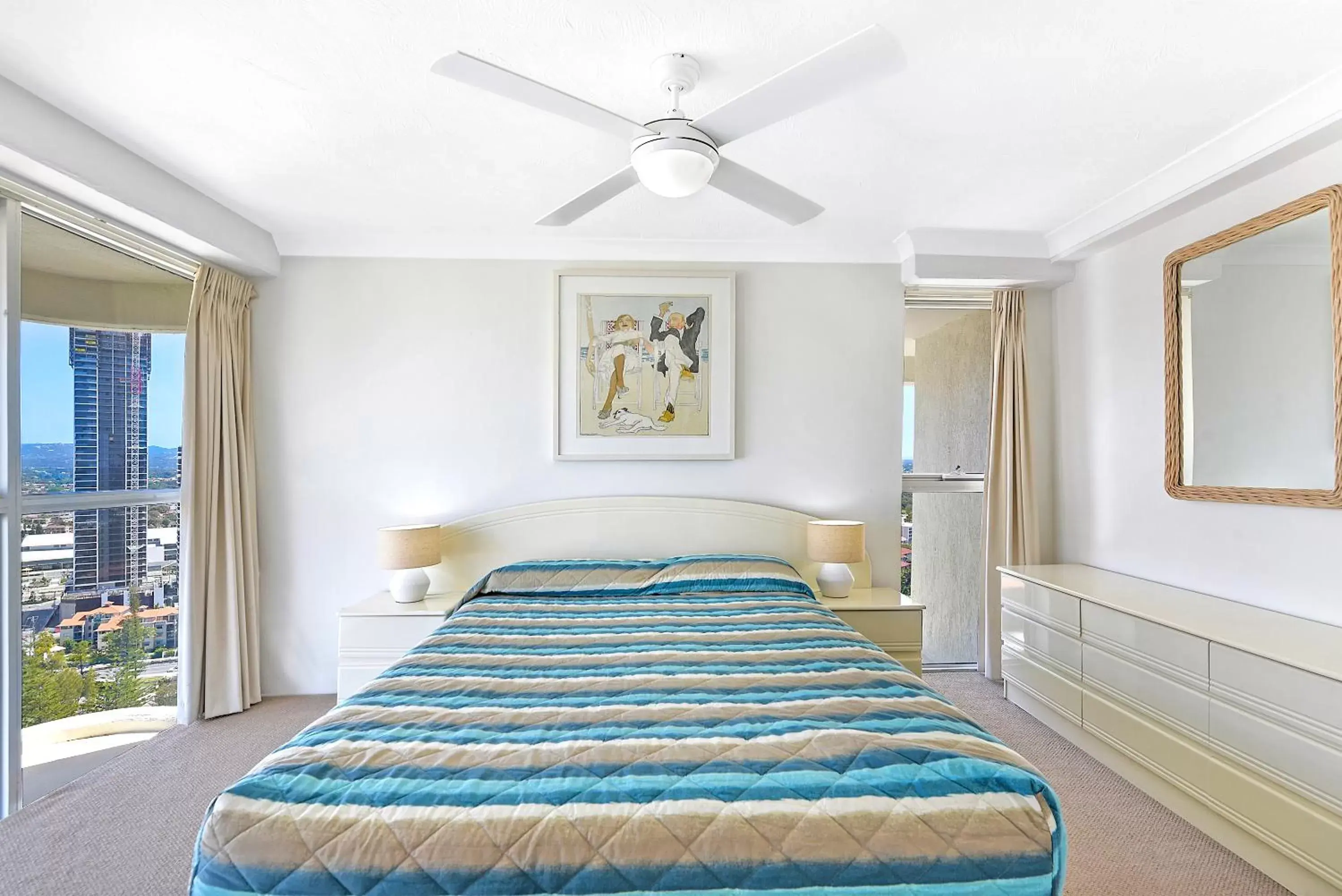 Two-Bedroom Apartment with Ocean View in Talisman Beachside Broadbeach Two-Bedroom Apartment with Ocean View in Talisman Beachside Broadbeach