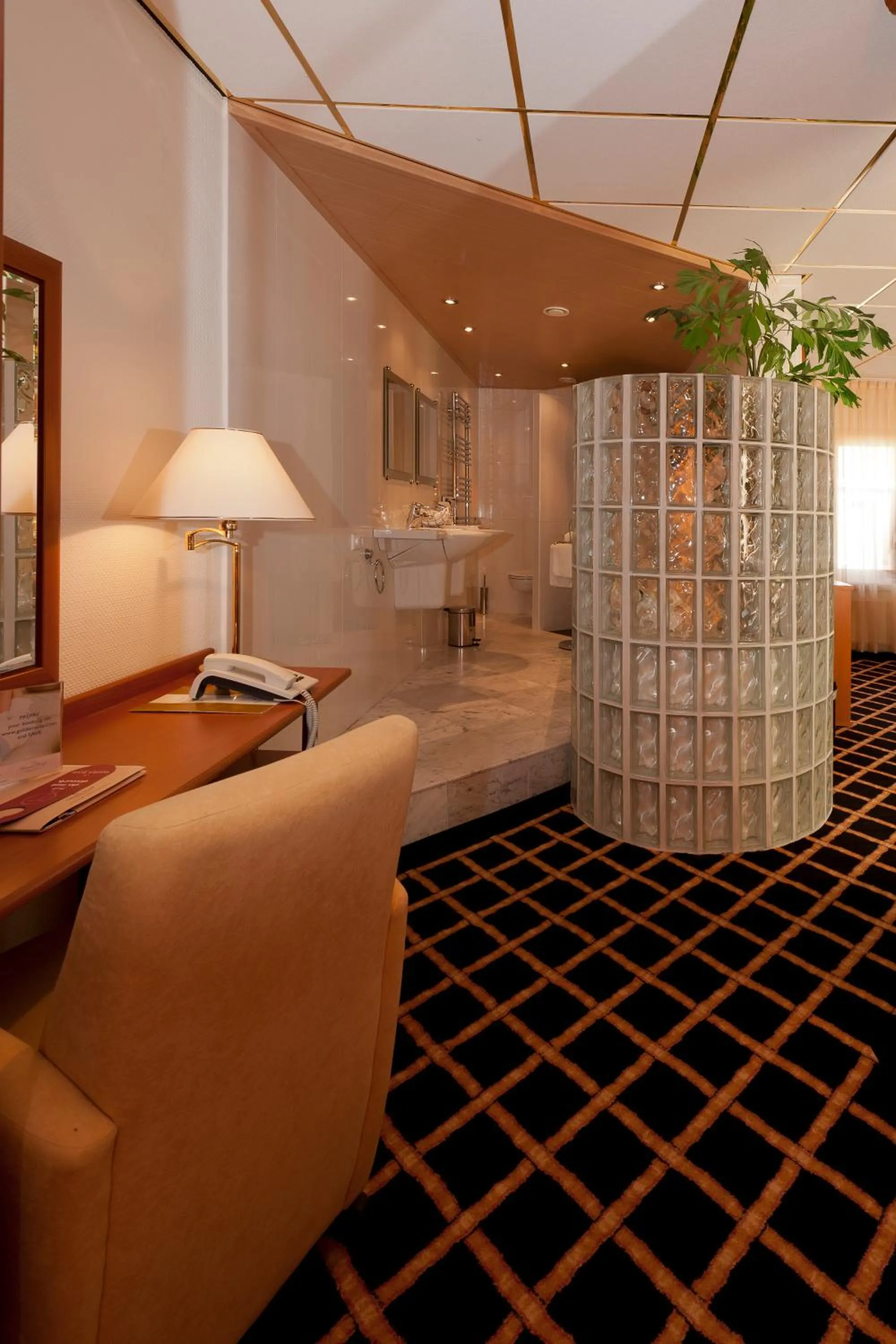 Bathroom in City Hotel Bergen op Zoom