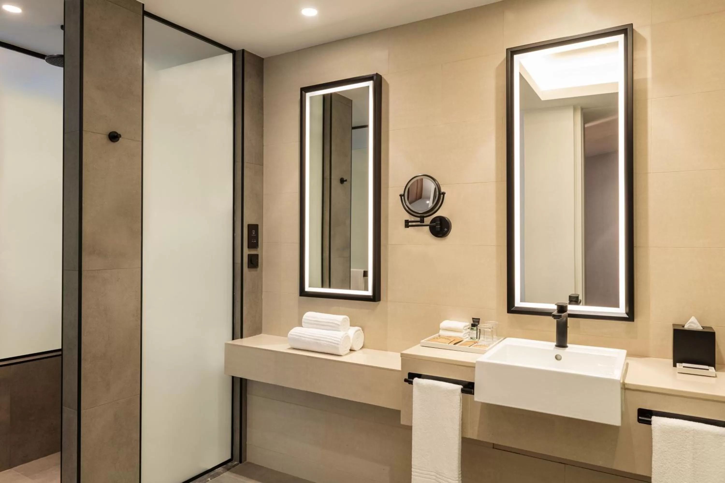 Bathroom in Sheraton Mall of the Emirates Hotel, Dubai