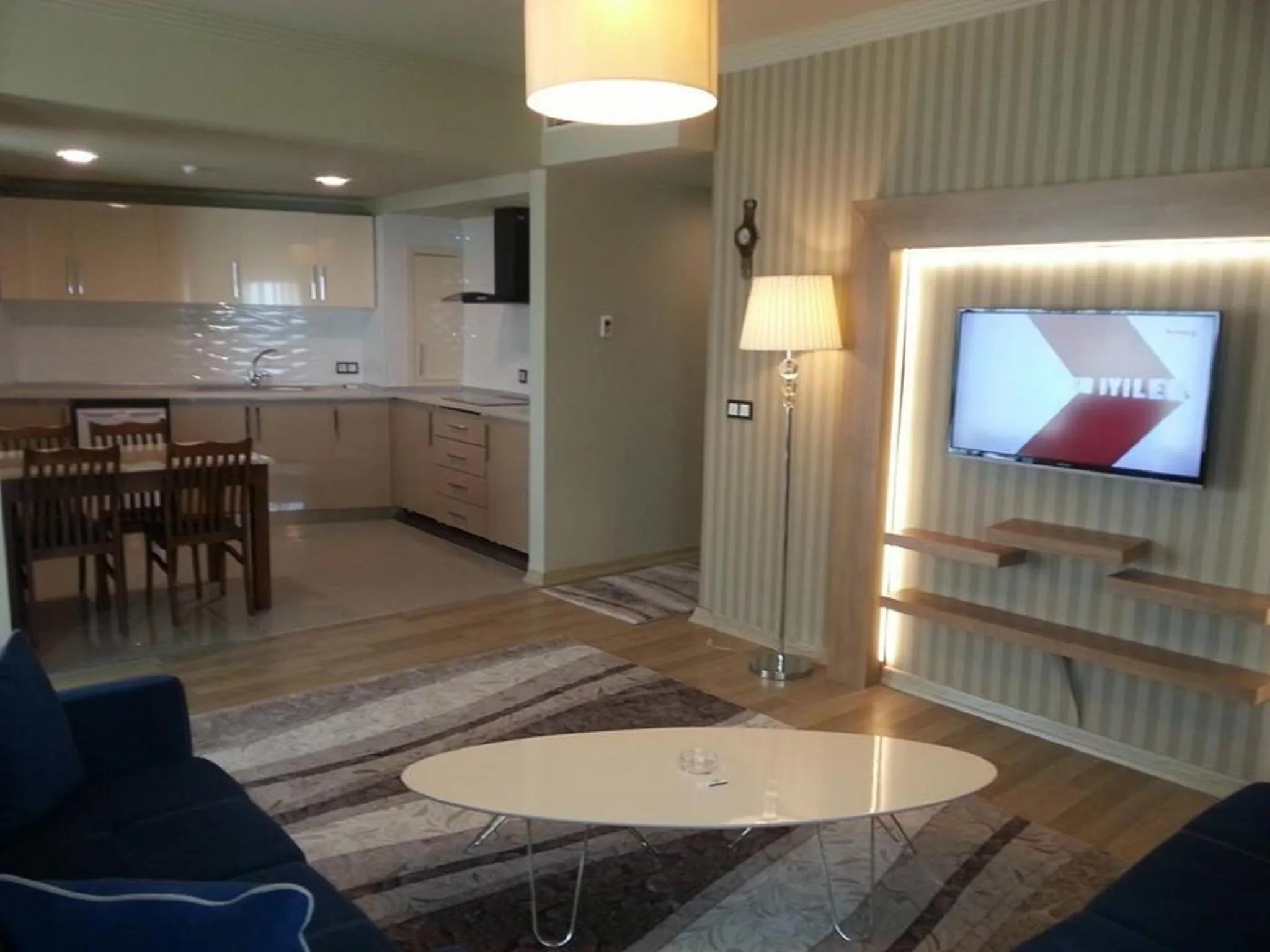 Photo of the whole room in City Live Hotel