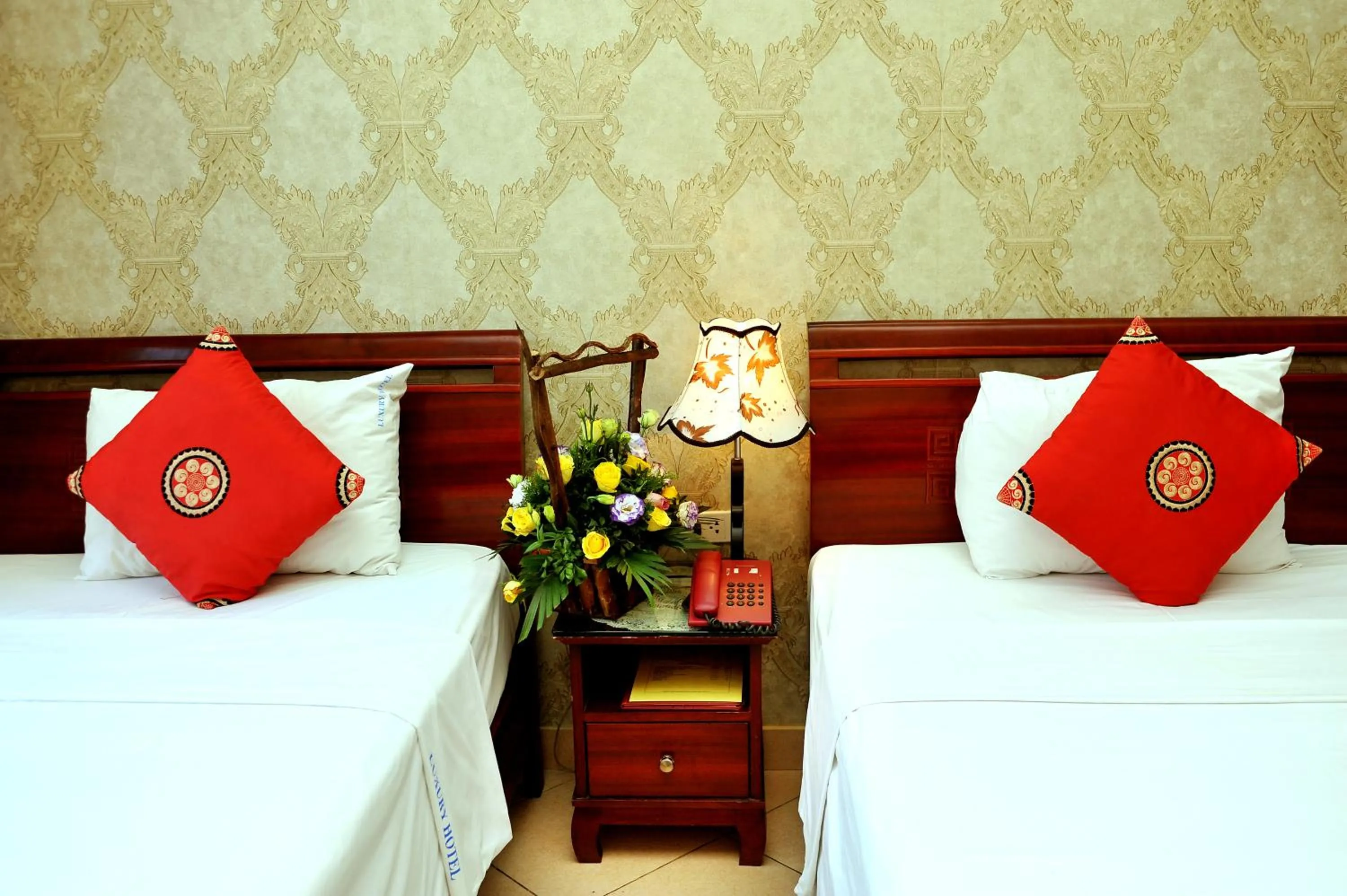 Bed in Hanoi Luxury Hotel