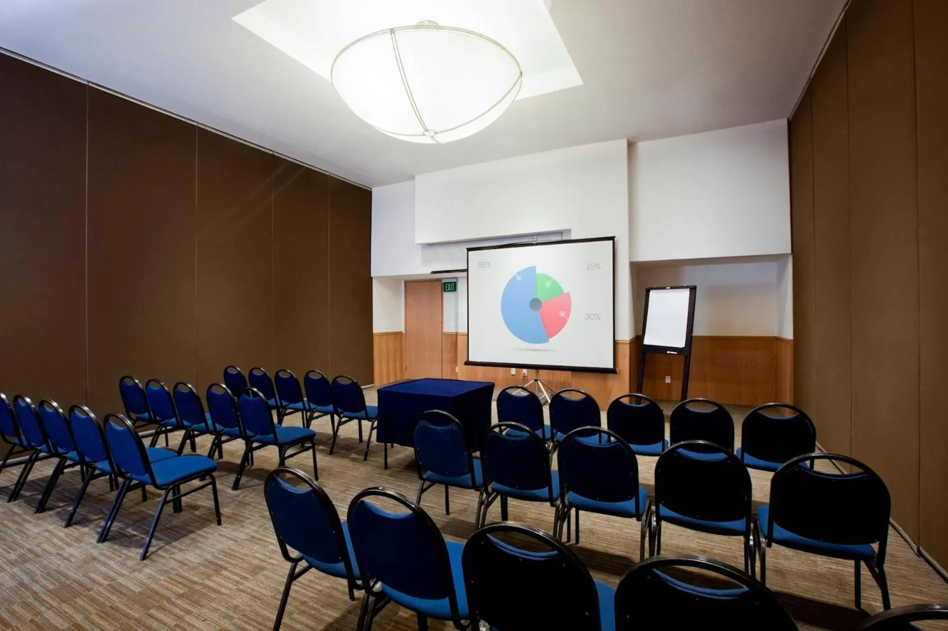 Property building in Fiesta Inn Express Naucalpan