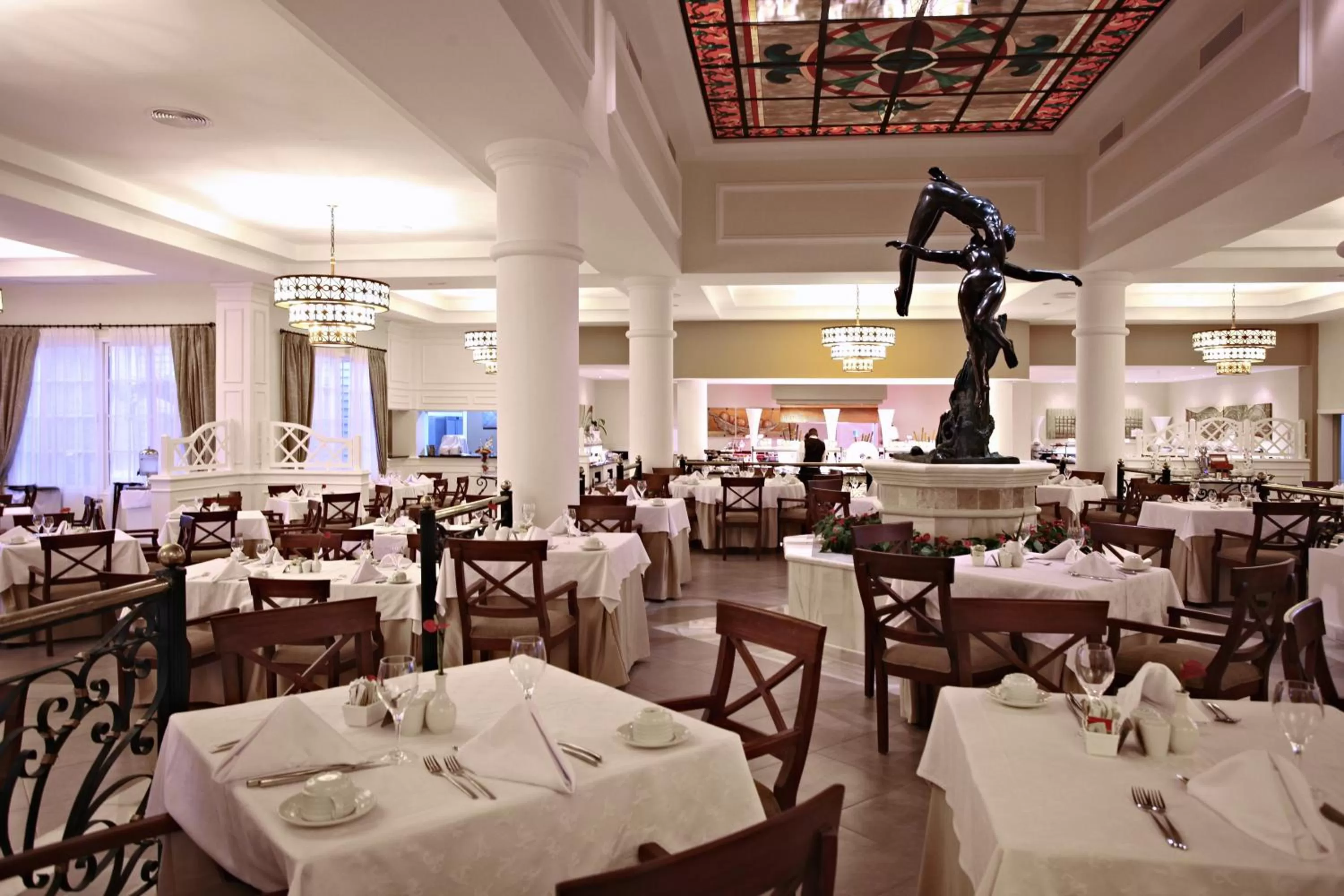 Restaurant/places to eat in Bahia Principe Luxury Bouganville - Adults Only All Inclusive