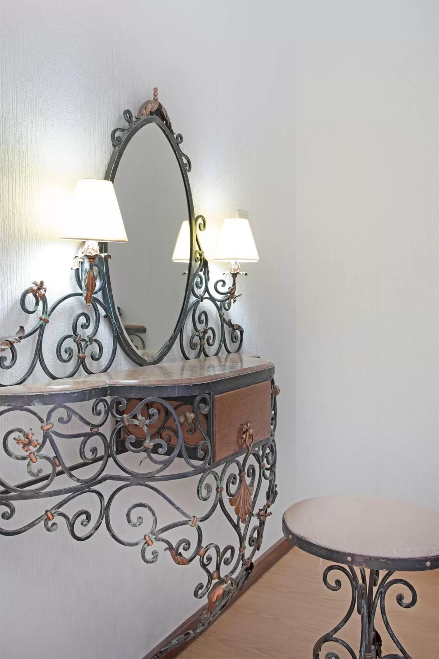 Bedroom, Seating Area in Porto Je T'aime - Solar São João