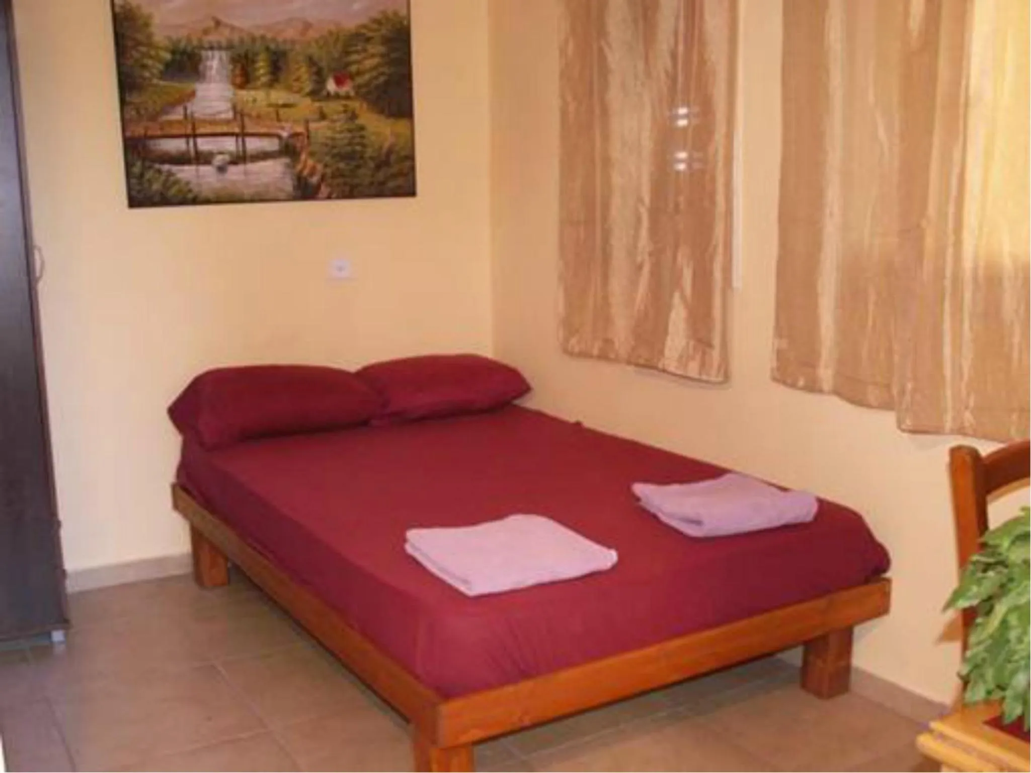 Photo of the whole room, Bed in Sky Hostel