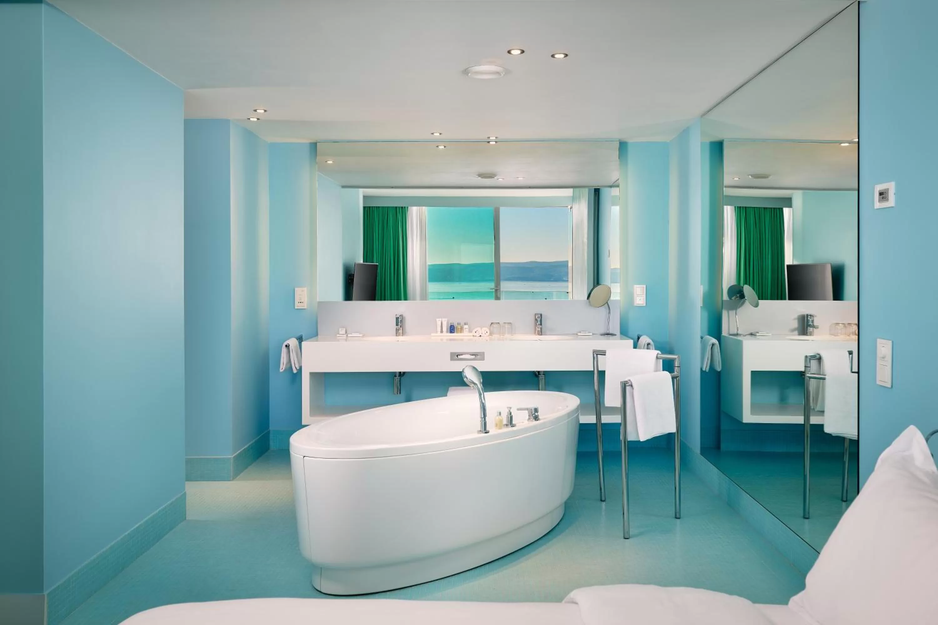 Bathroom in Radisson Blu Resort & Spa