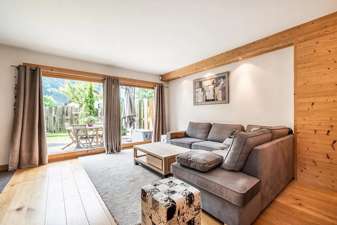 Seating Area in Eden Hotel, Apartments and Chalet Chamonix Les Praz