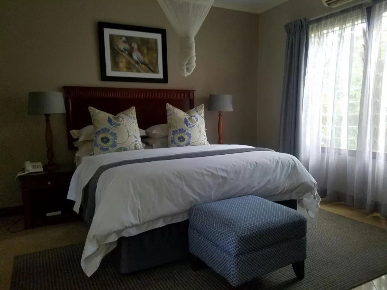 Bed in Ufulu Gardens Hotel