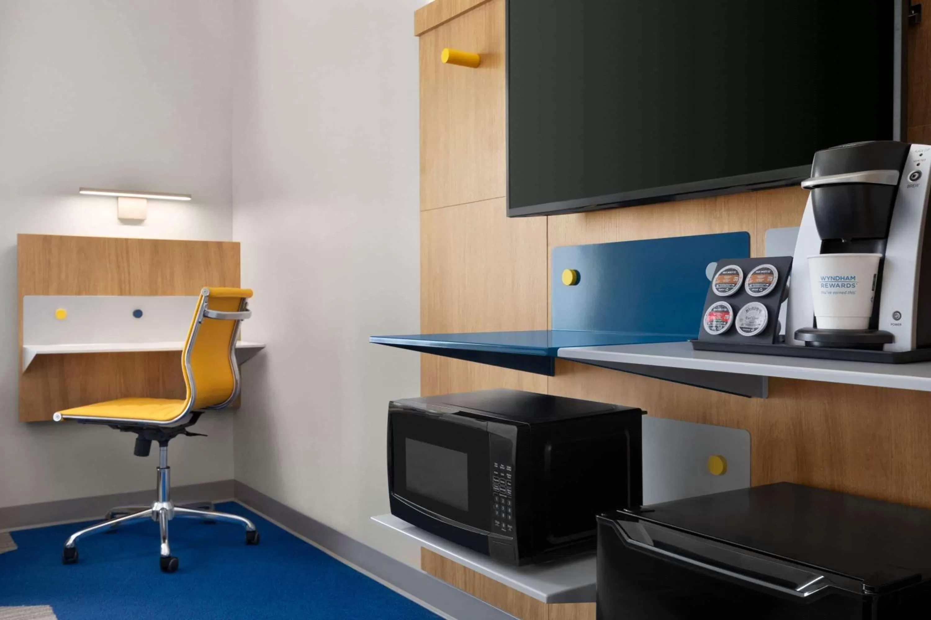 Photo of the whole room in Microtel Inn Suites by Wyndham Lac-Megantic