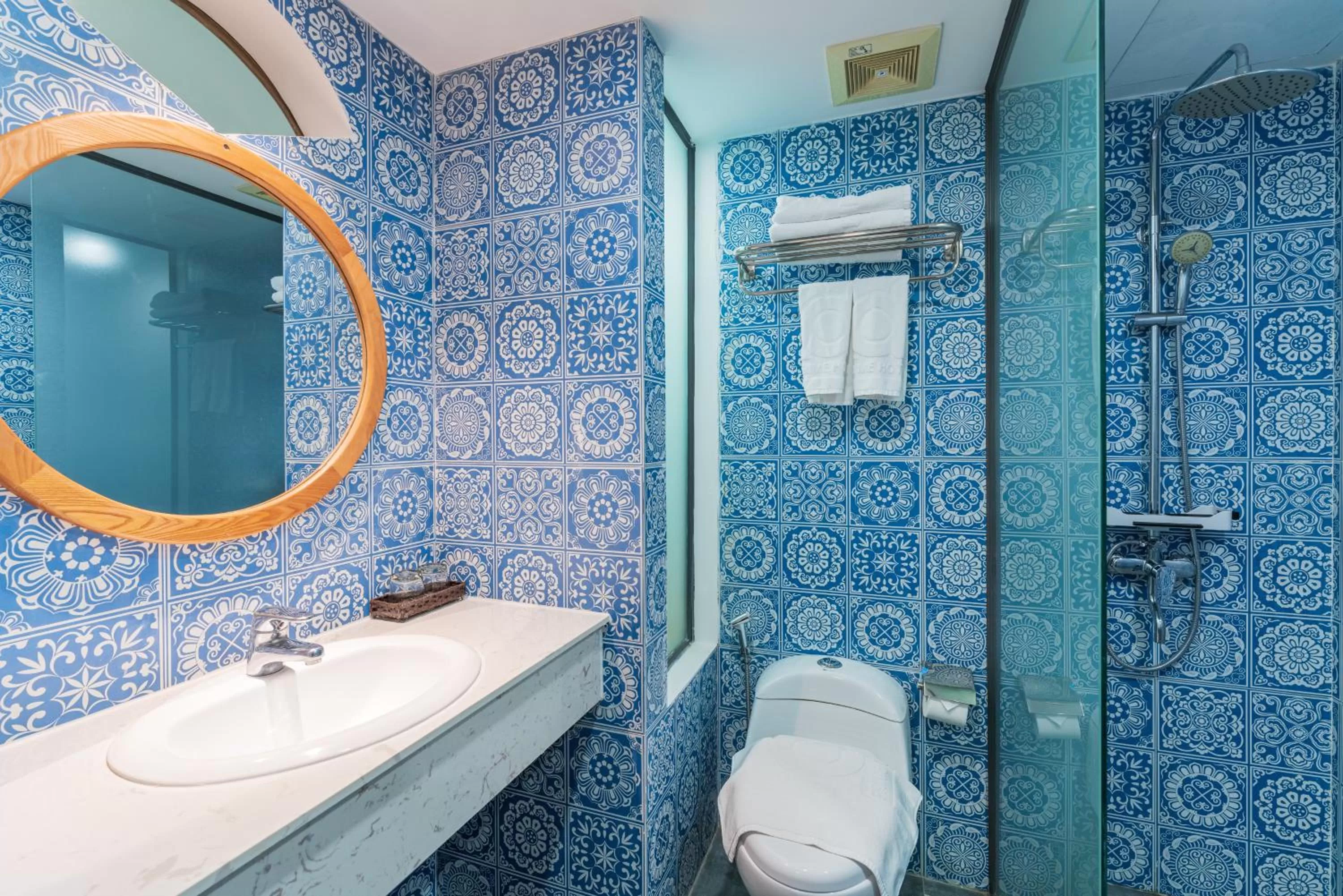 Bathroom in Prime New Hotel