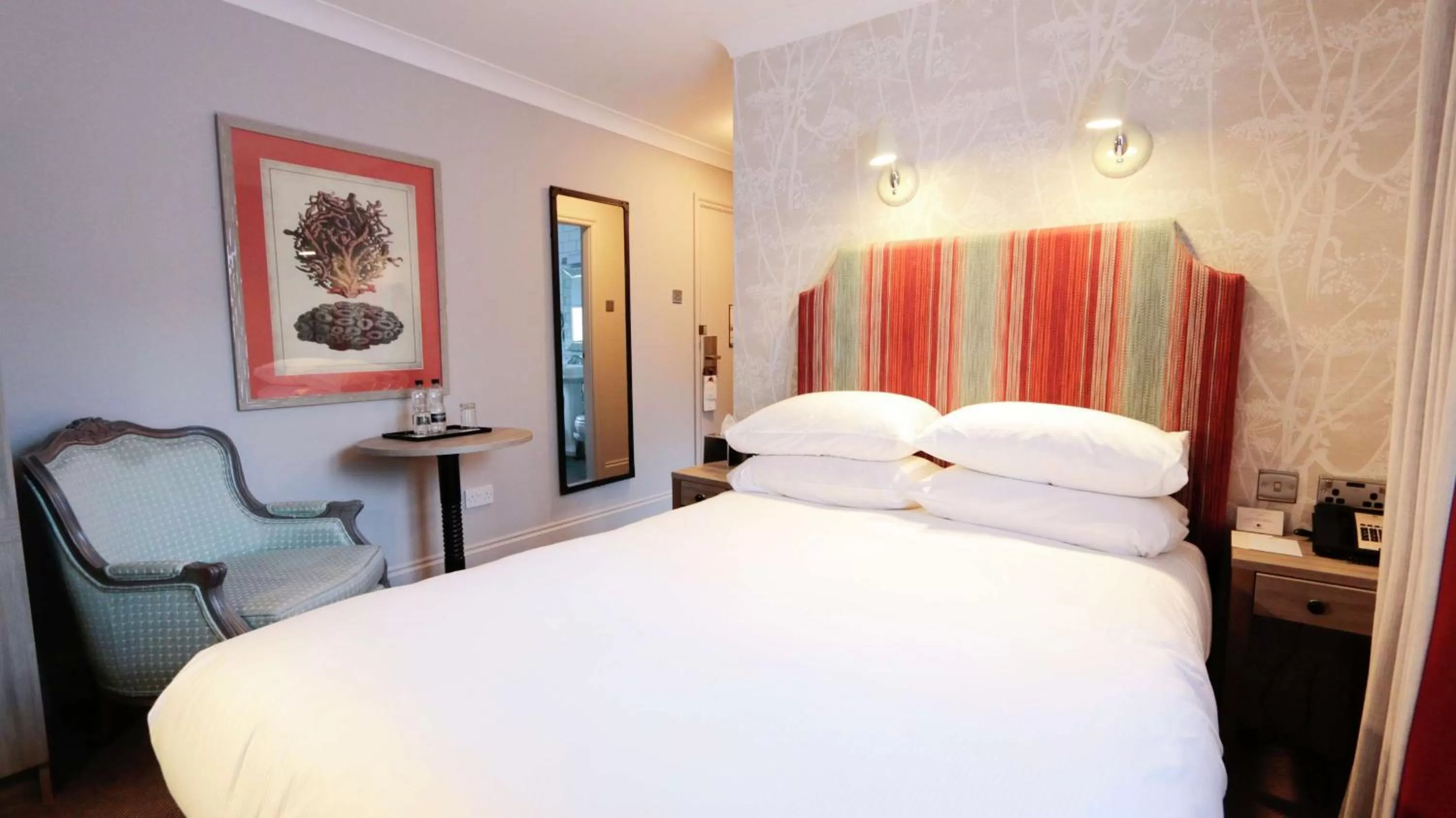 Bed in DoubleTree by Hilton York