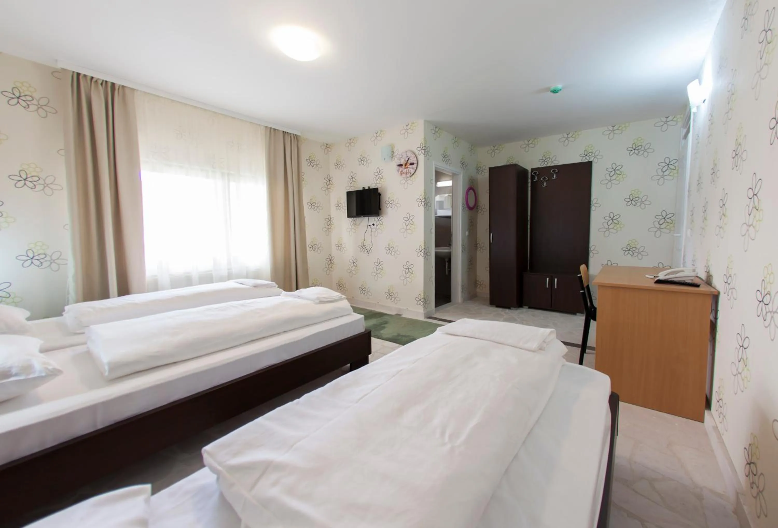 Bedroom, Bed in Hotel Hayat Hills