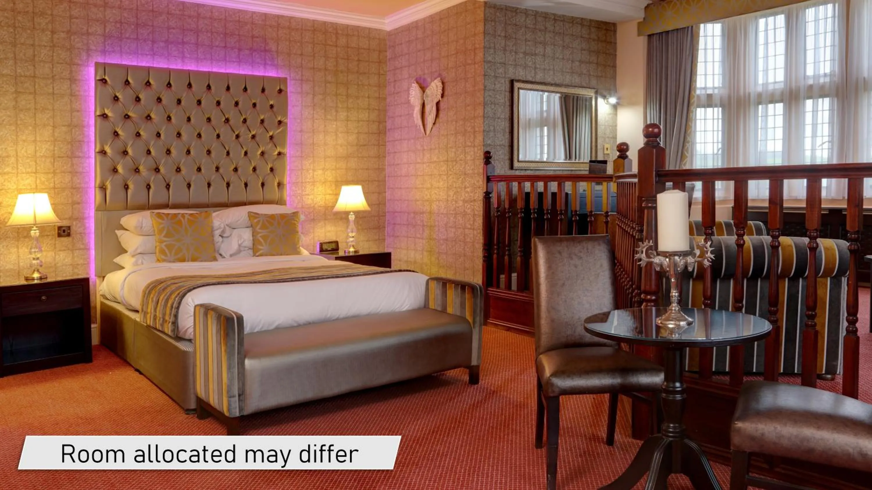 Property building, Bed in Rogerthorpe Manor Hotel