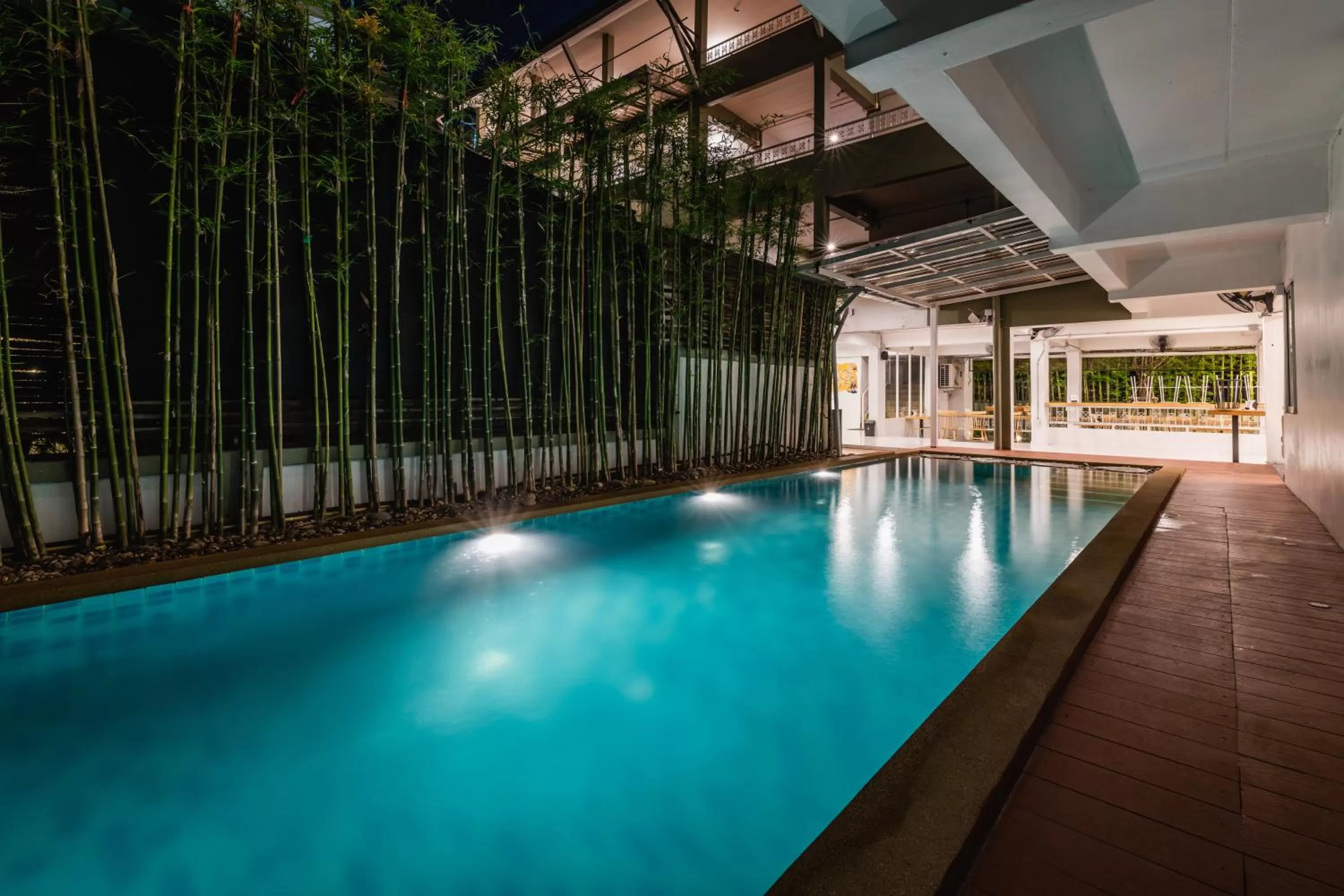 Your Space Hotel Prasingh