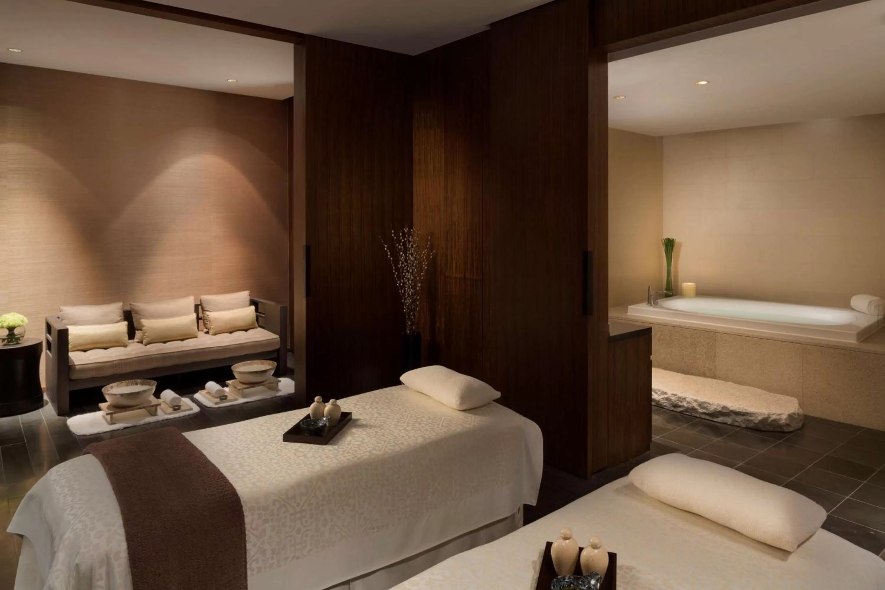 Spa and wellness centre/facilities, Bed in Hyatt Regency Qingdao - Stone old beach - Exhibition Center