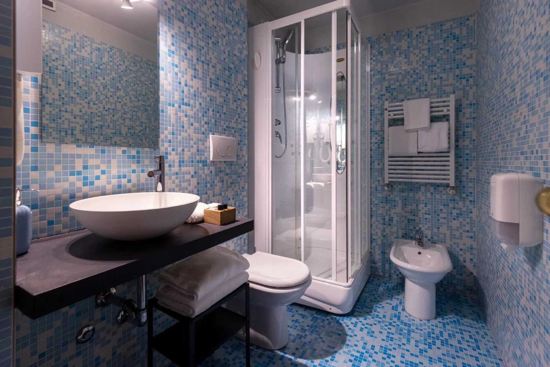 Bathroom in Mefuta Hotel