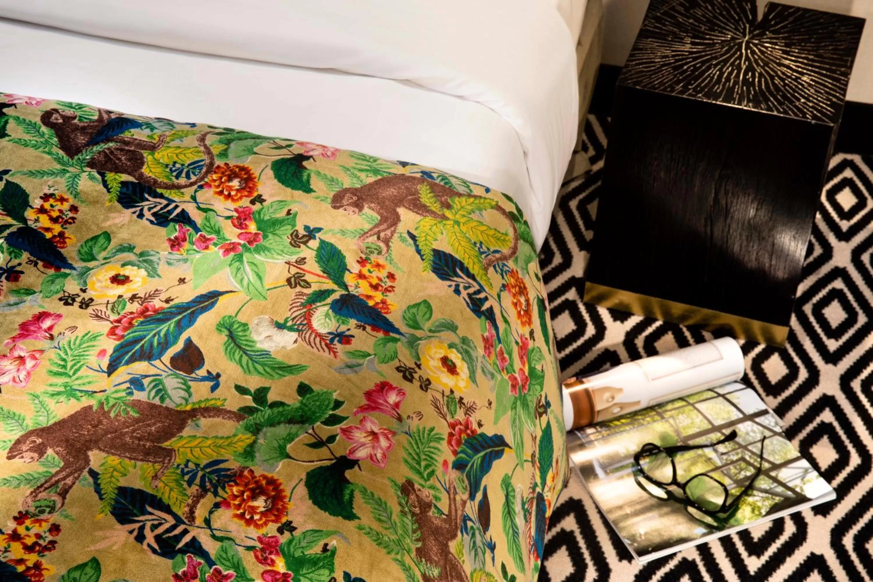 Bed in Hôtel Maxim Quartier Latin