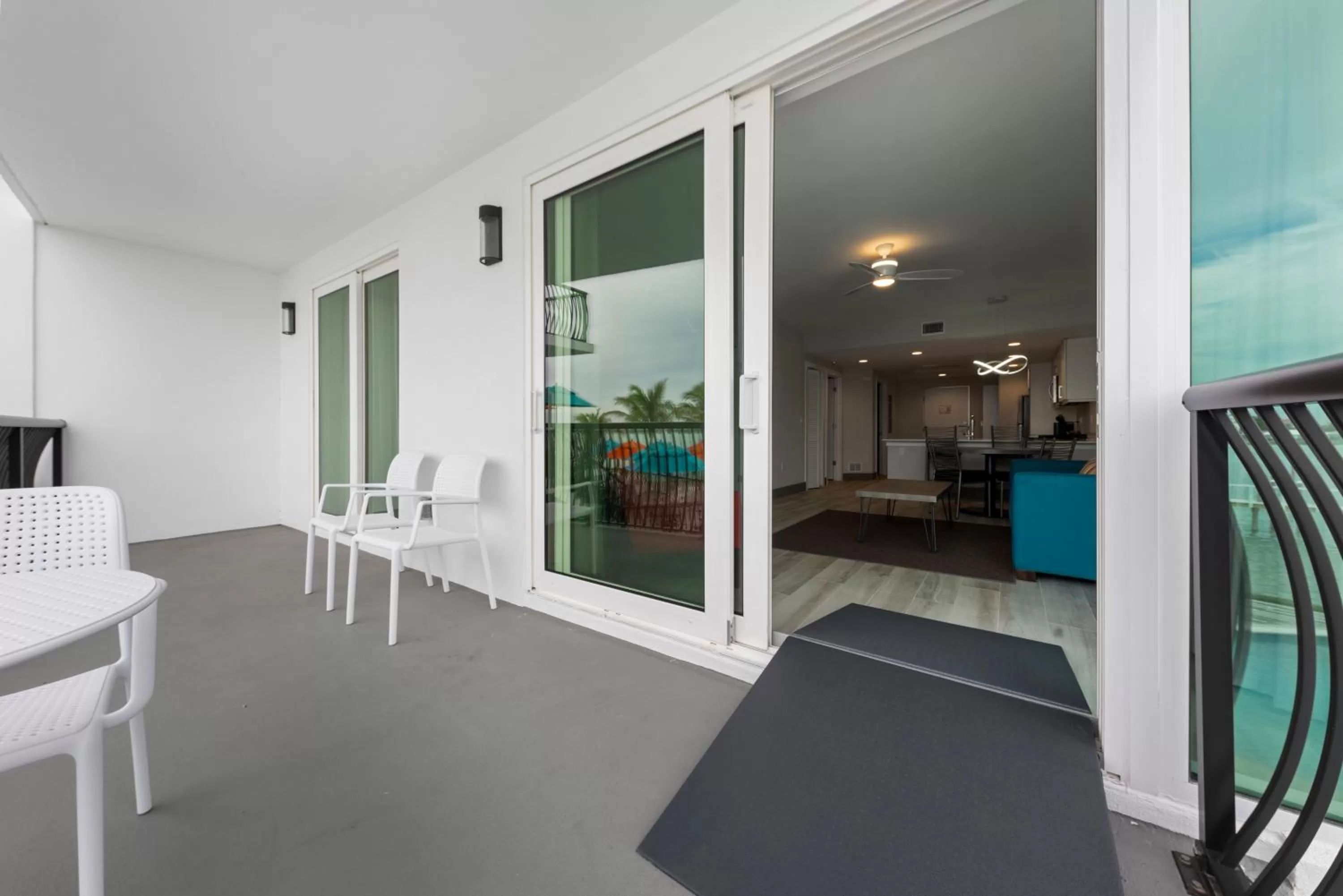 Balcony/Terrace in FUSION Resort Waterfront Suites