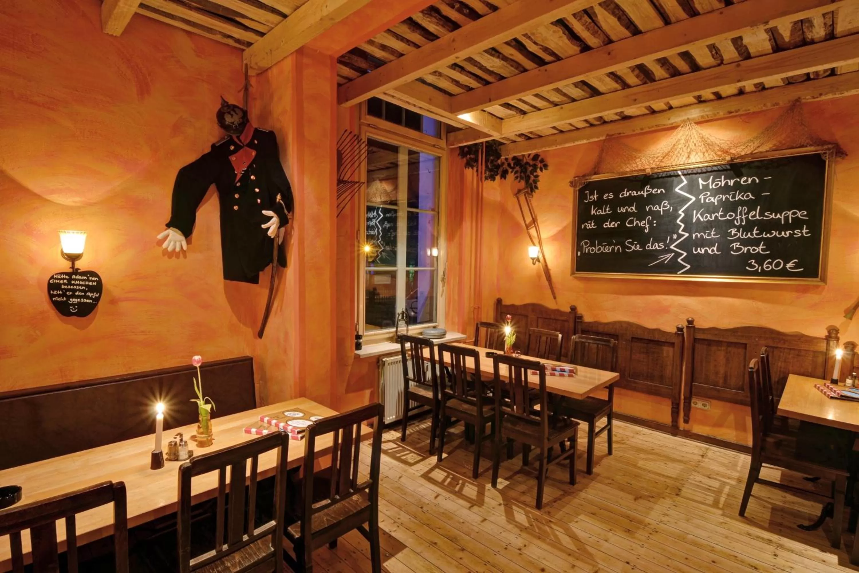 Decorative detail in Hotel Villa Wirtshaus Köpenick