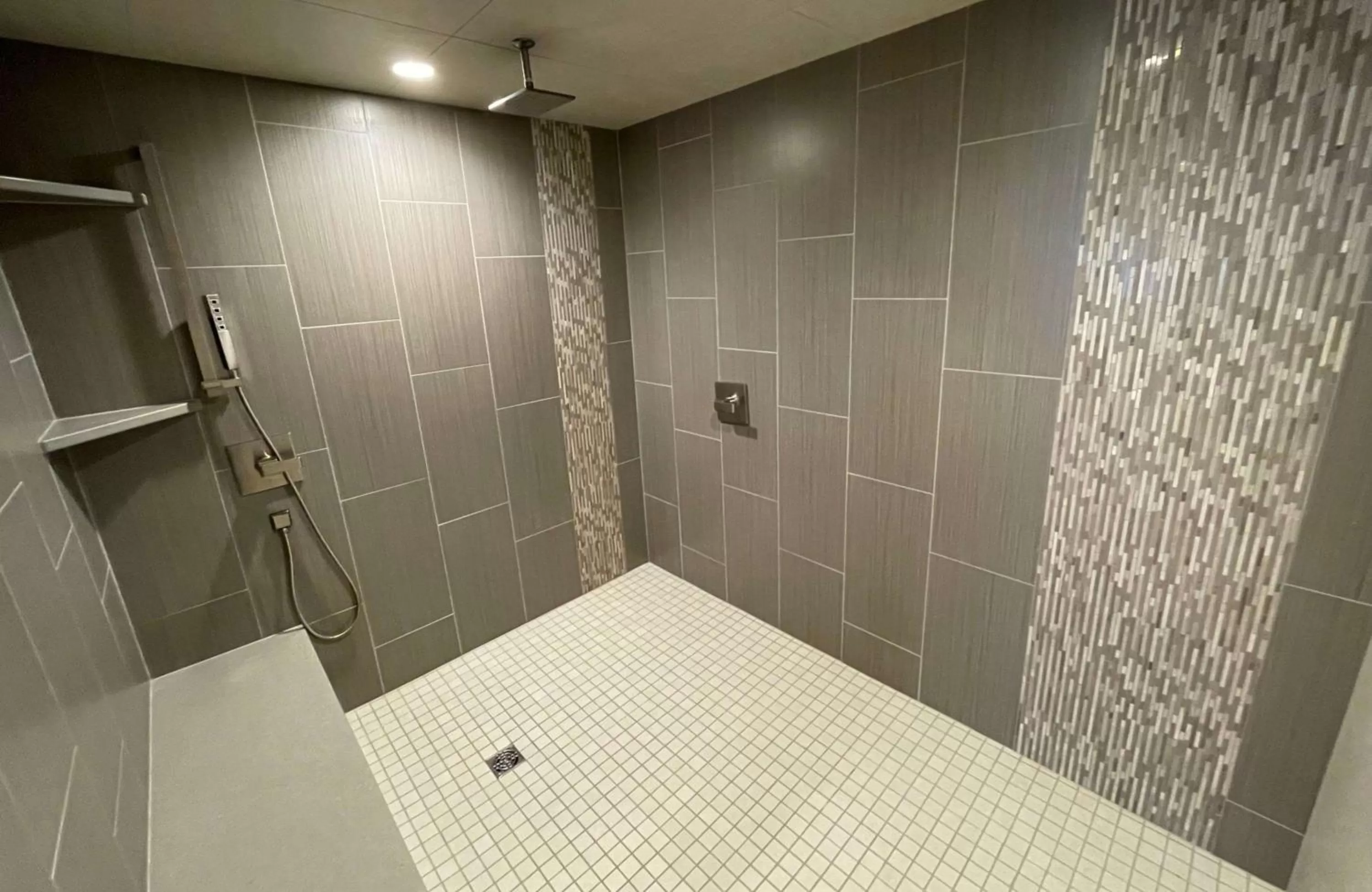 Bathroom in Best Western Starlite Village