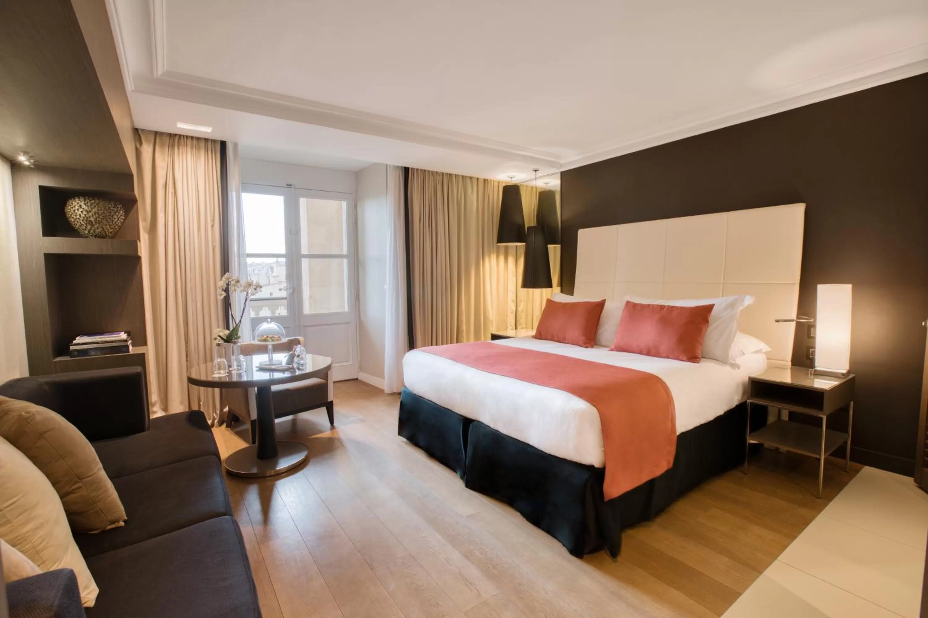 Photo of the whole room, Bed in InterContinental Marseille - Hotel Dieu by IHG