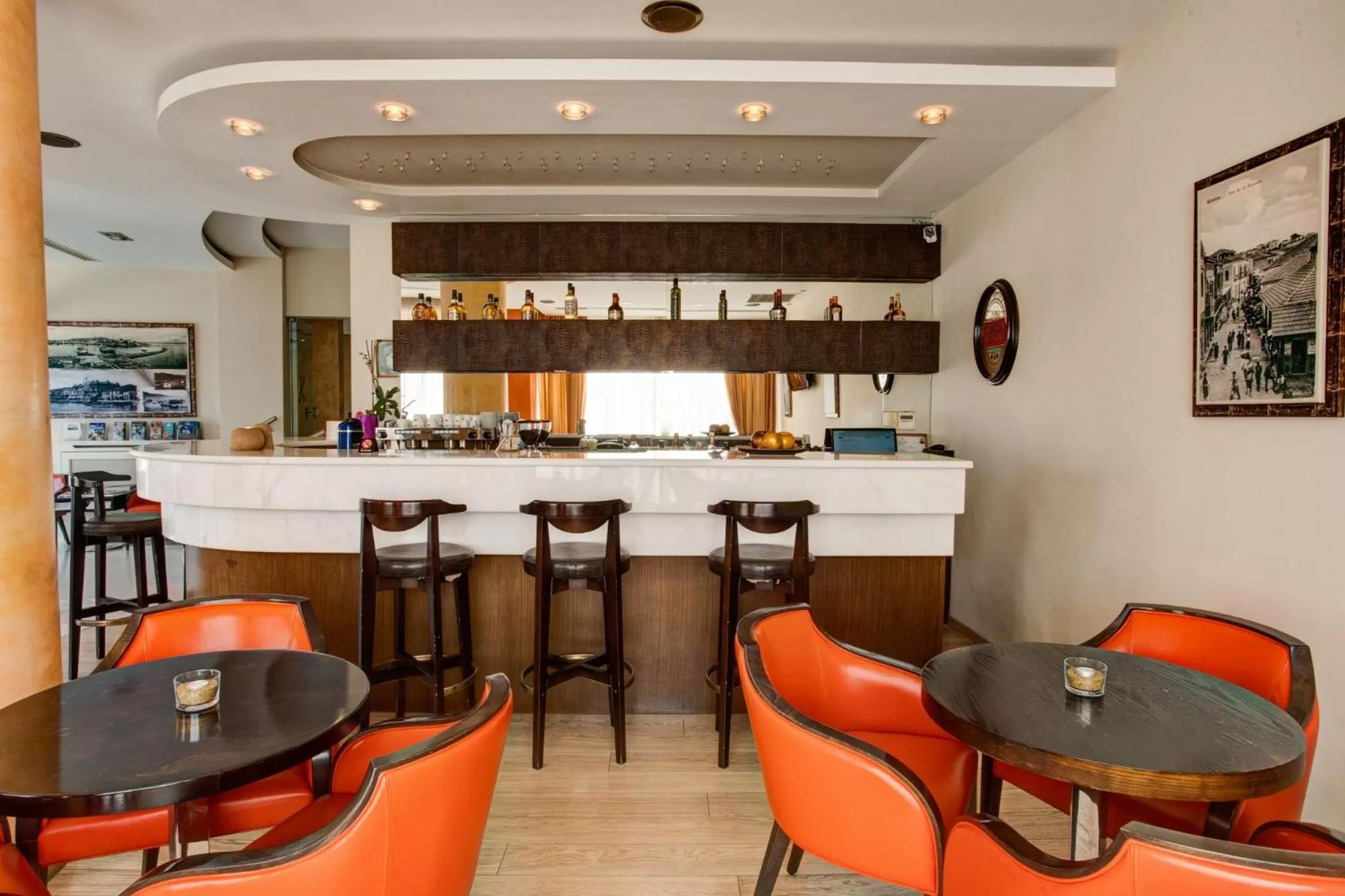 Lounge or bar in Blue Sea Hotel