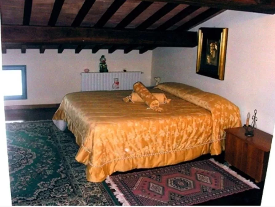 Family Room (2 Adults + 2 Children) in B&B Il Casolare Di Bonci