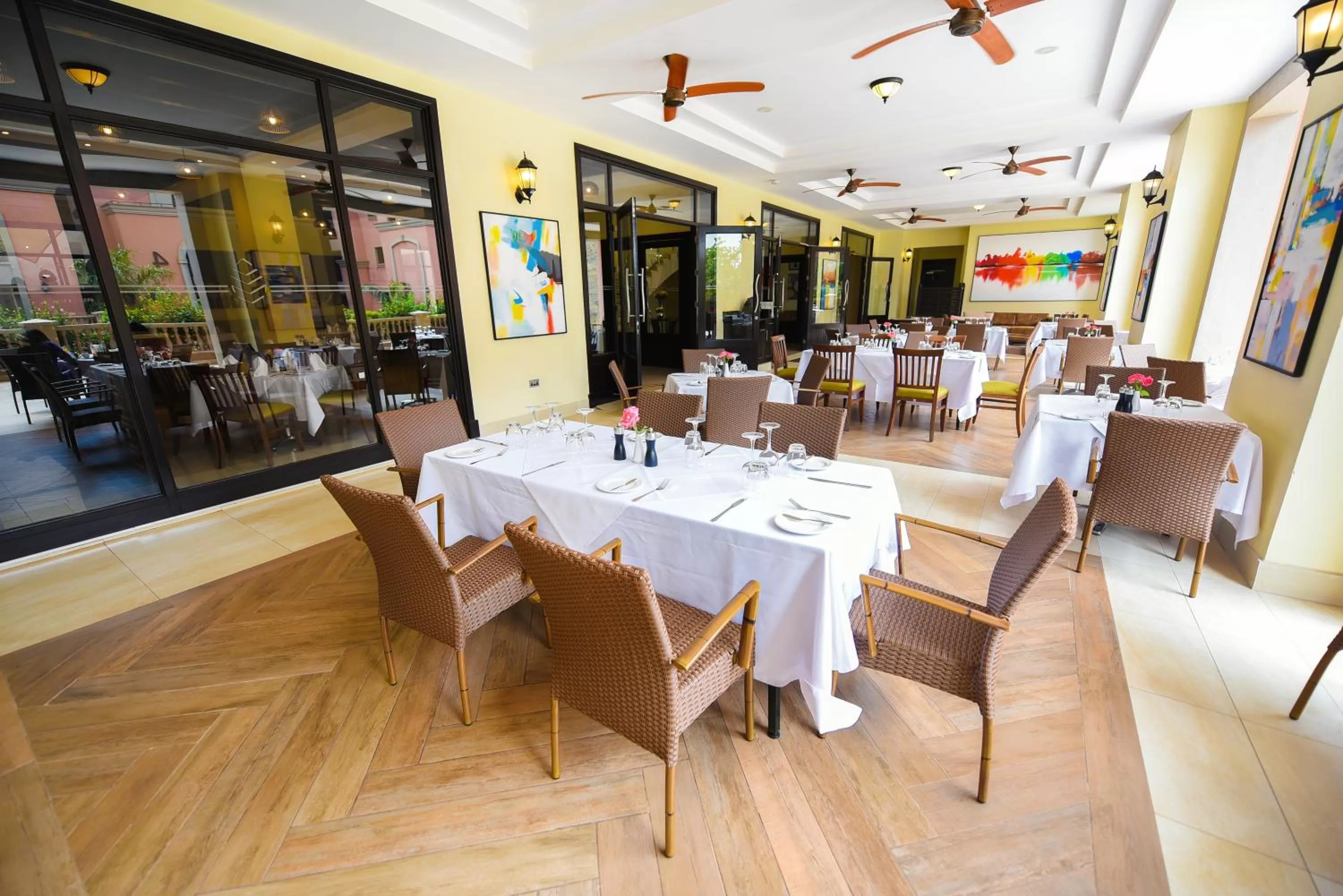 Food and drinks in Mestil Hotel & Residences