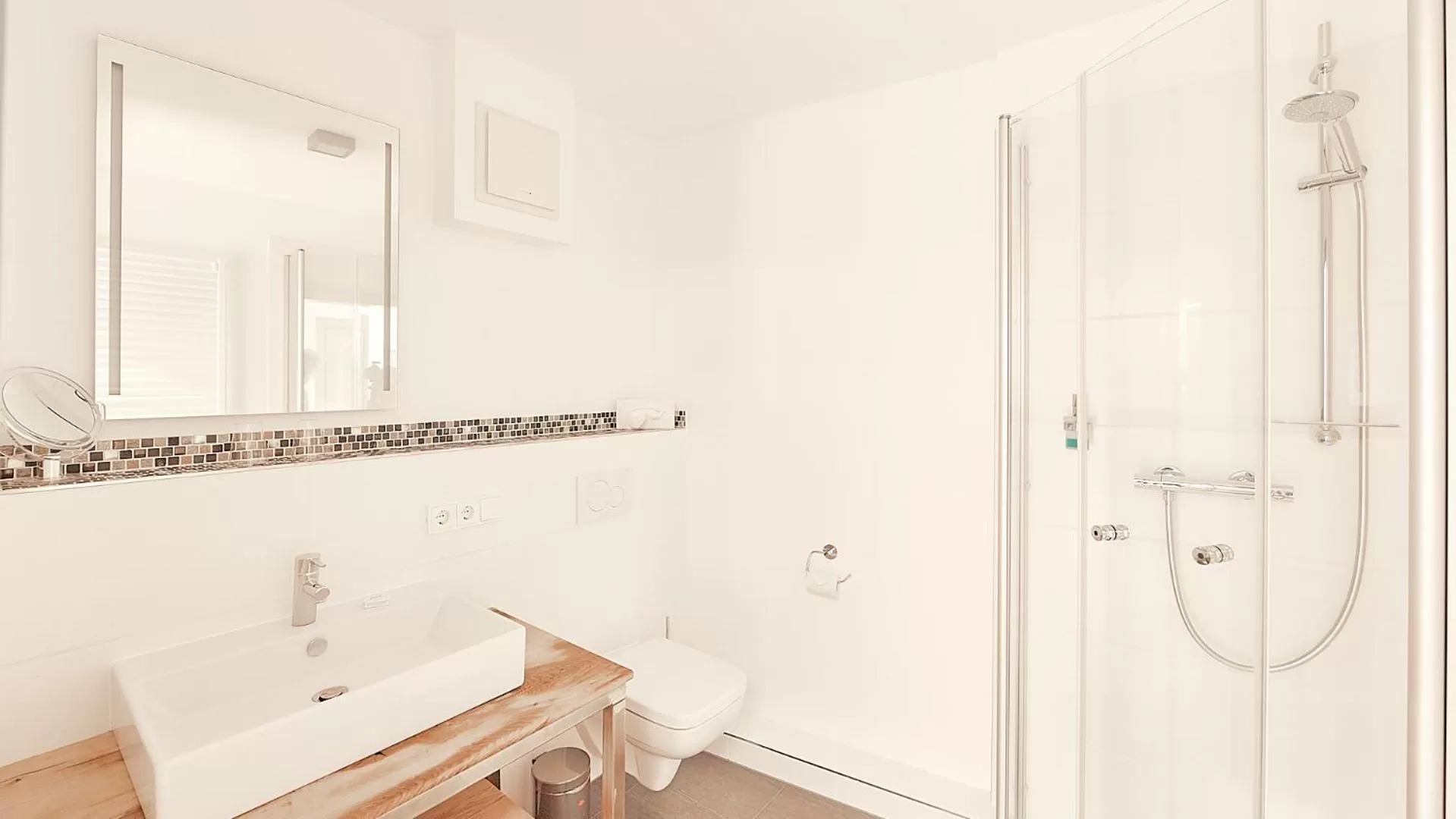 Bathroom in Anno 1433 Hotel Lüneburg