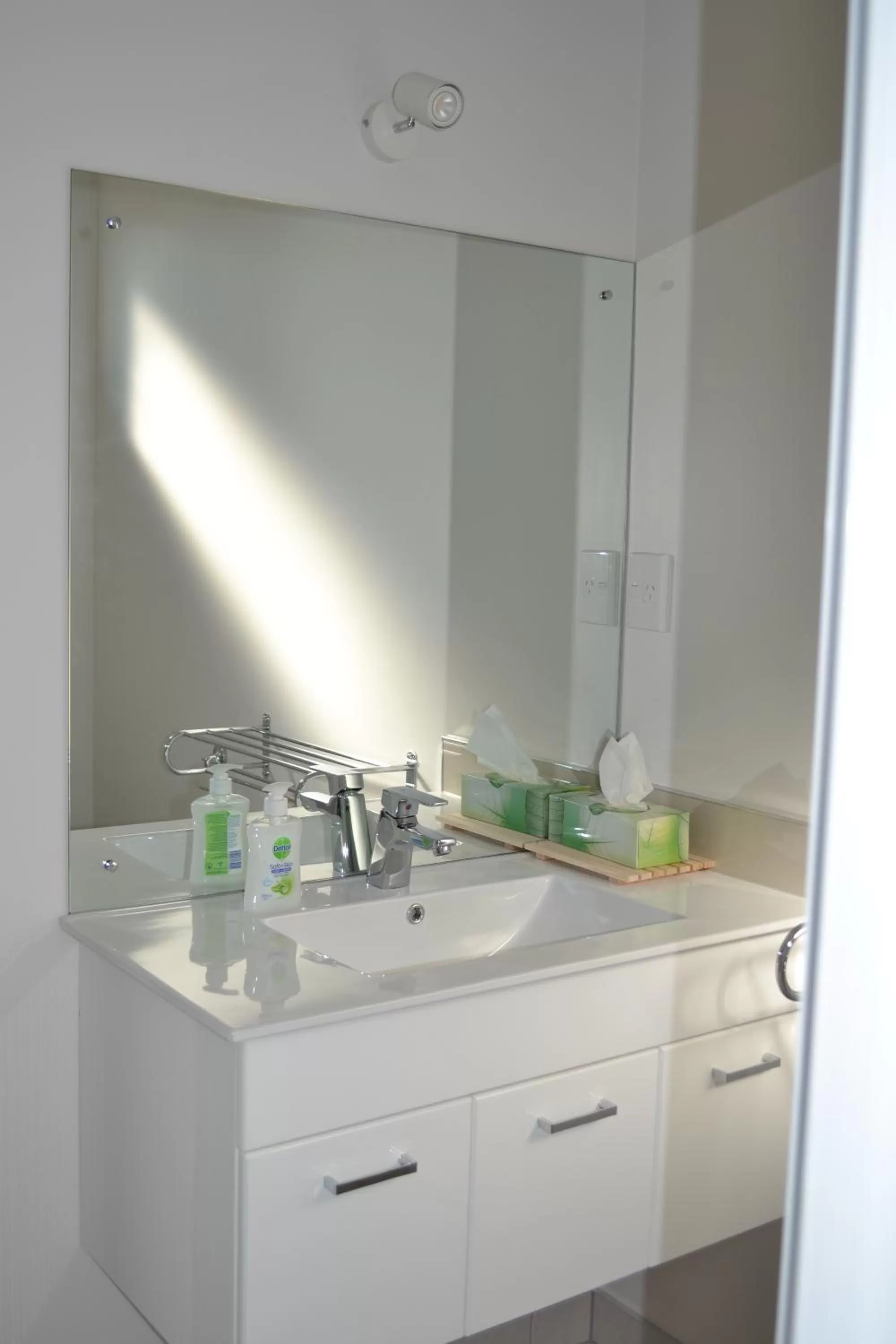 Bathroom in 319 Addington Motel