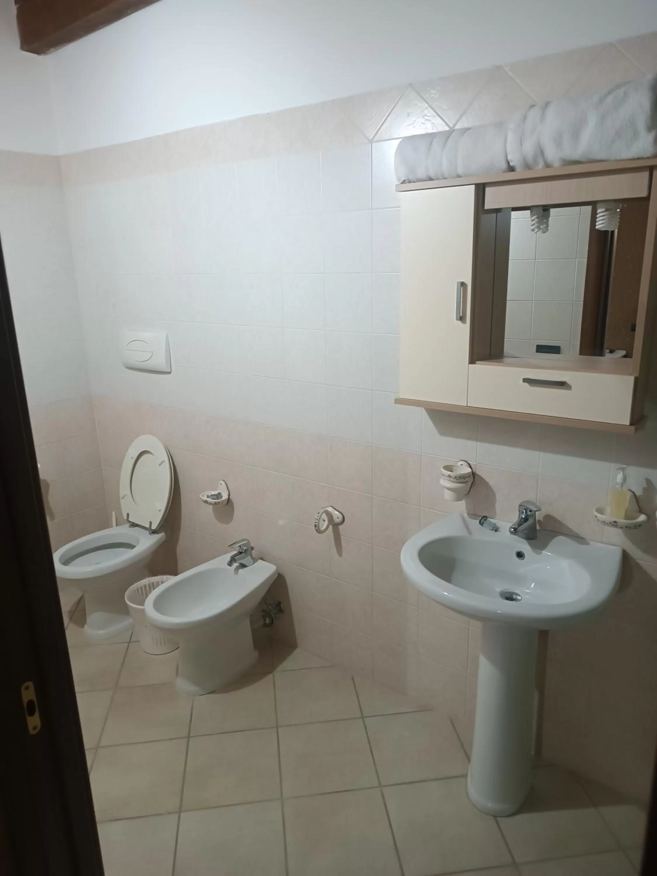 Toilet, Bathroom in Villa Marano