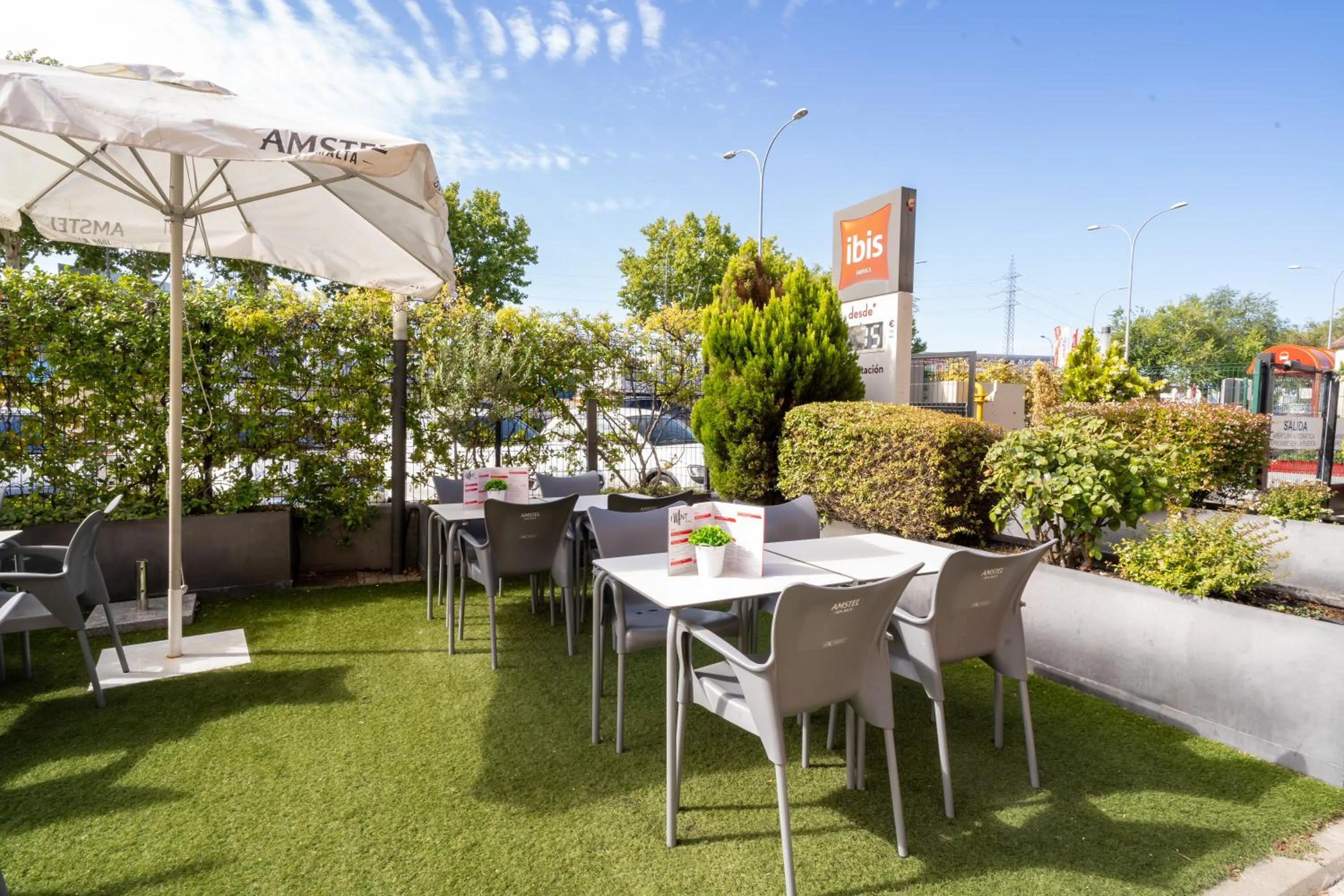 Property building in Ibis Madrid Alcorcon Tresaguas