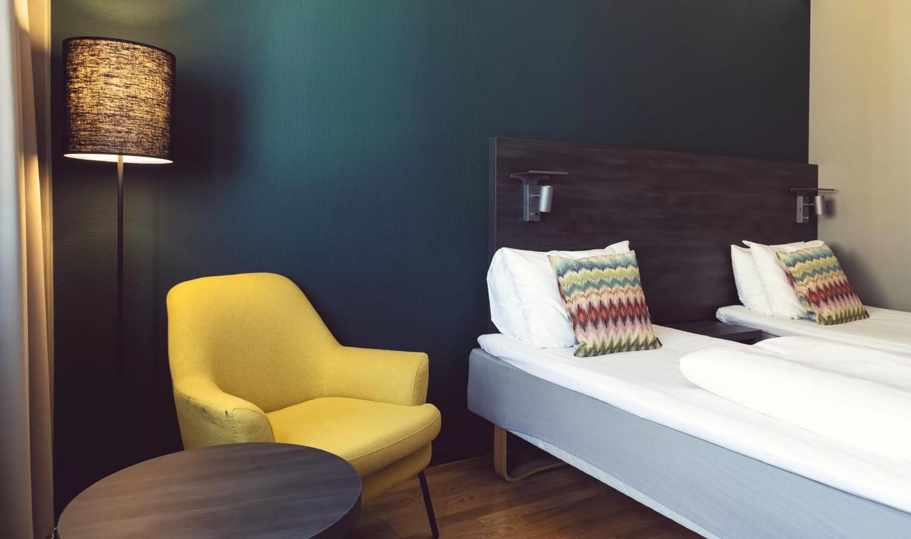 Seating area, Bed in Hotel Haugesund