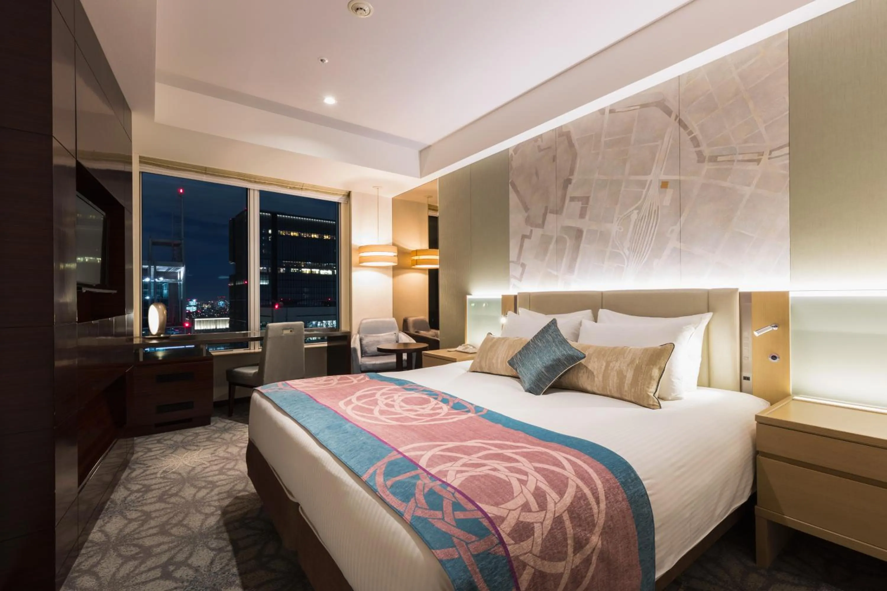 Bed in Hotel Metropolitan Tokyo Marunouchi