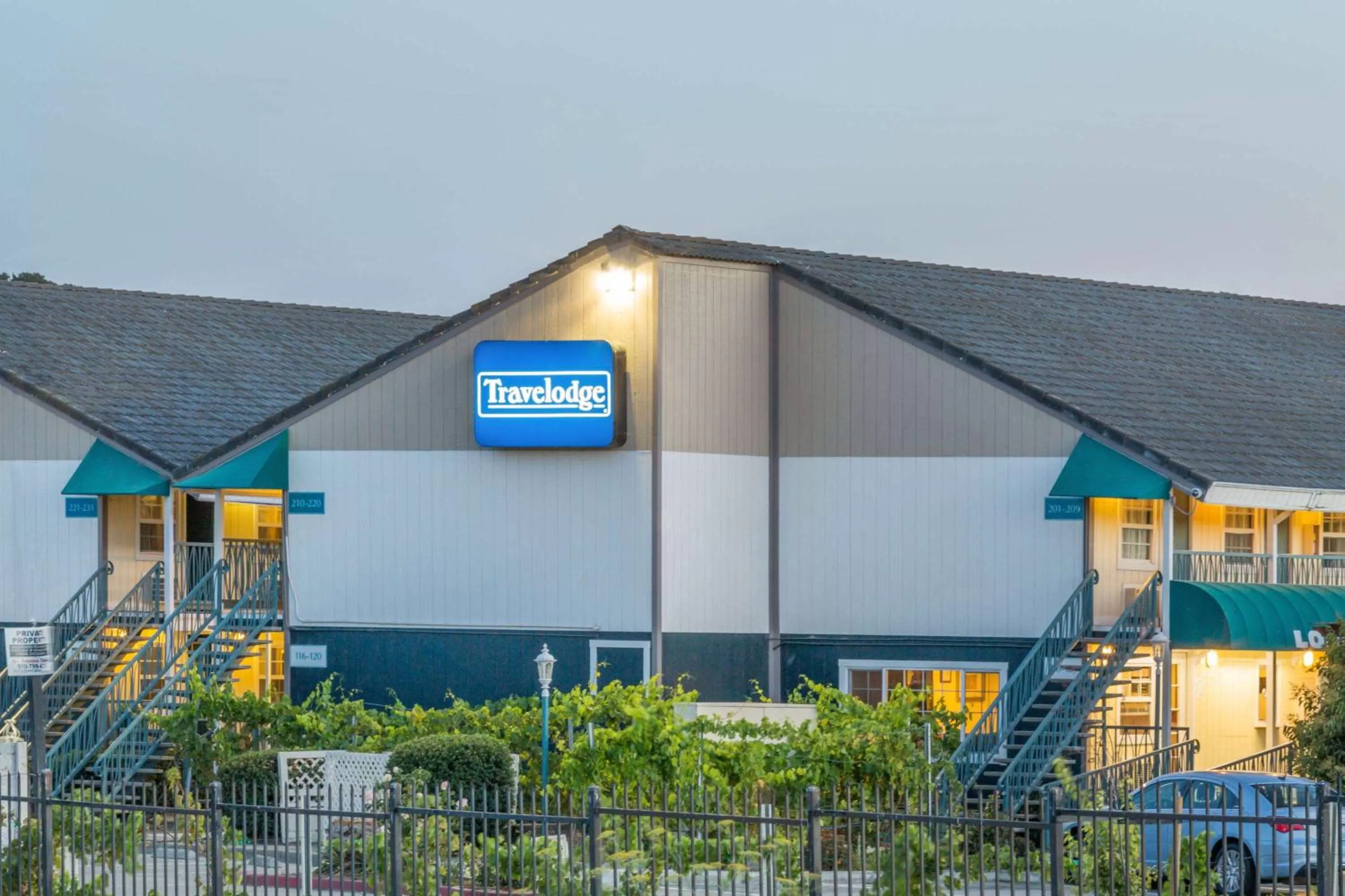 Property building in Travelodge by Wyndham Fairfield/Napa Valley